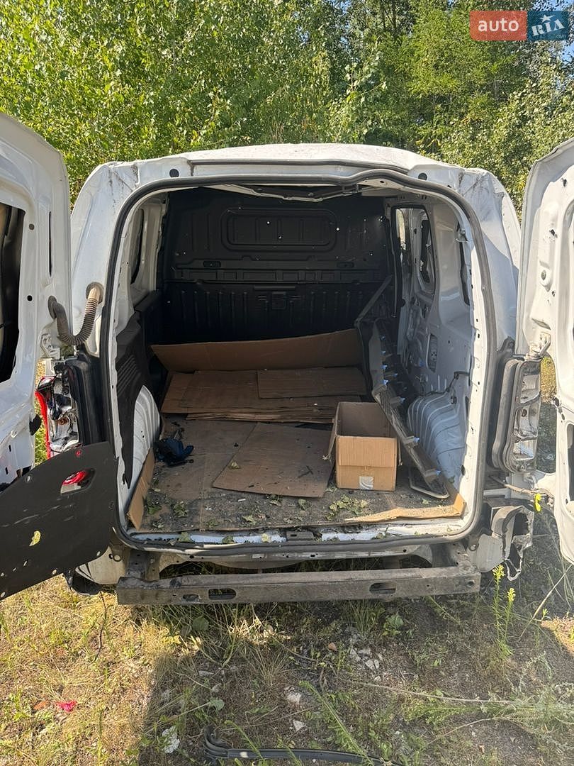 Opel Combo 2024 VIN W0VEFYHT2PJ536250 фото оголошення 5 з 7
