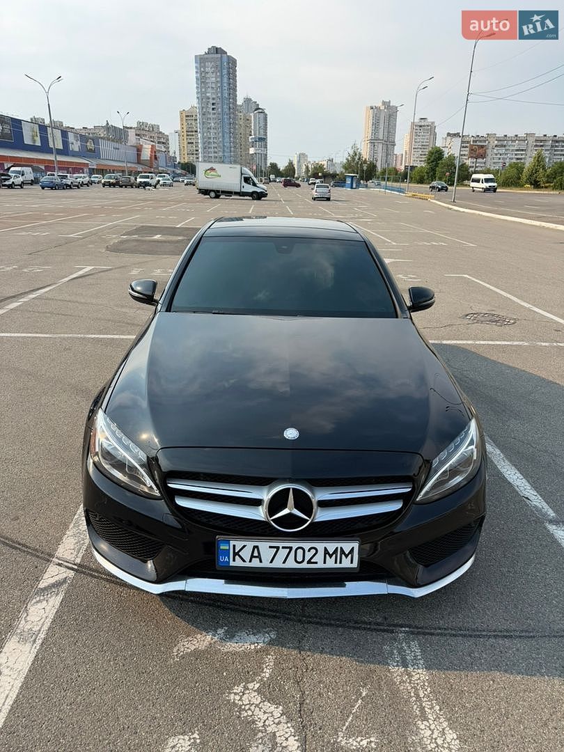 Mercedes-Benz C-Class 2017 VIN 55SWF4KB1HU214053 фото оголошення 2 з 17