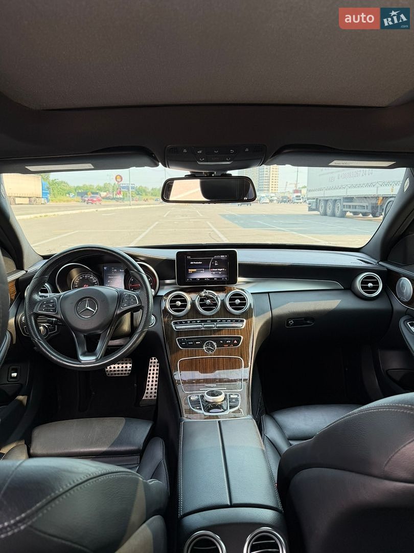 Mercedes-Benz C-Class 2017 VIN 55SWF4KB1HU214053 фото оголошення 11 з 17