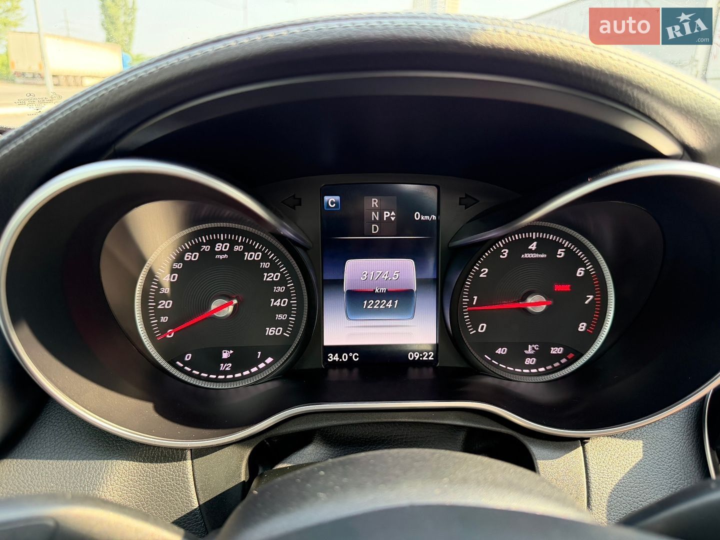 Mercedes-Benz C-Class 2017 VIN 55SWF4KB1HU214053 фото оголошення 13 з 17