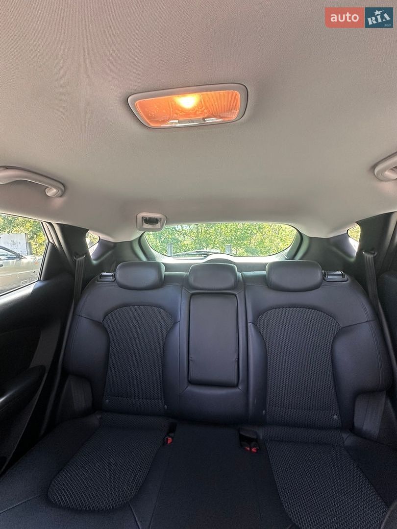 Hyundai ix35 2010 VIN U5YZU81BDBL065671 фото оголошення 7 з 7