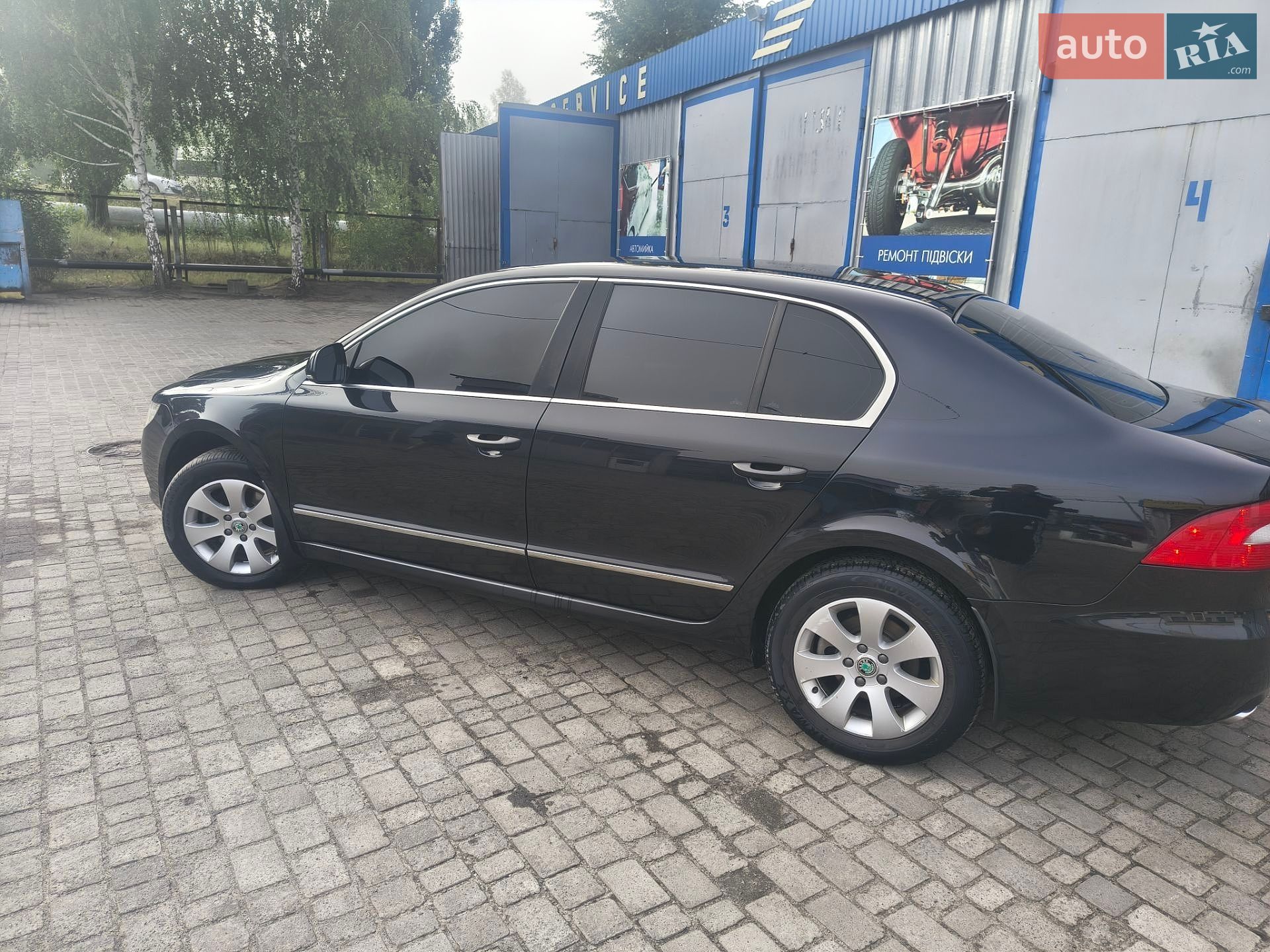 Skoda Superb 2012 VIN TMBAB43T7CB301045 фото оголошення 8 з 29