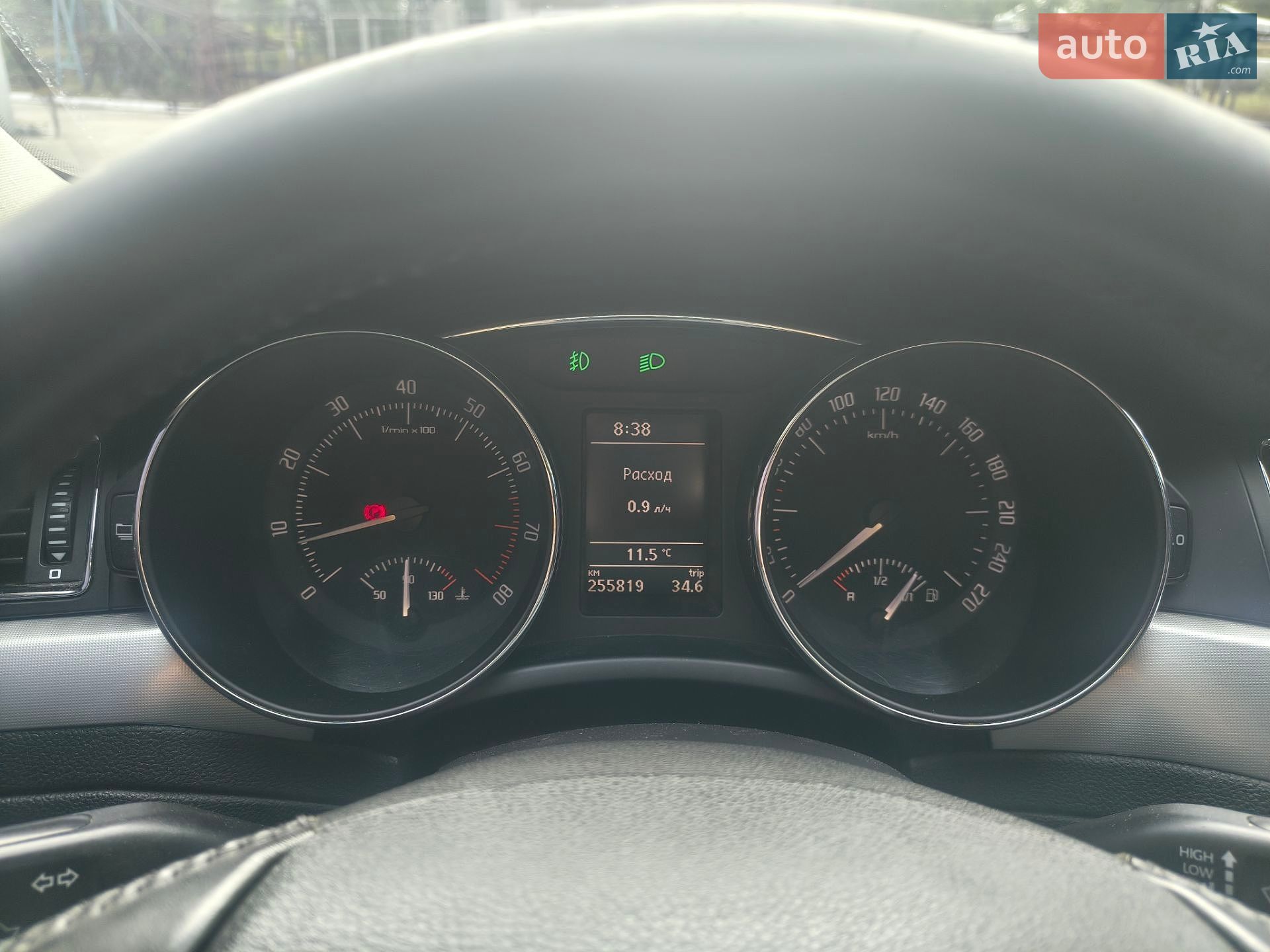 Skoda Superb 2012 VIN TMBAB43T7CB301045 фото оголошення 16 з 33