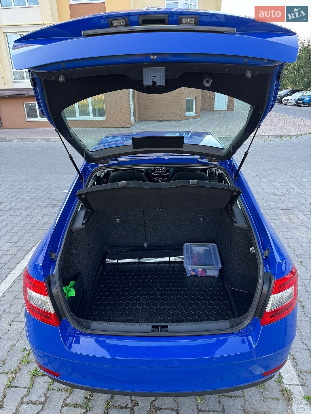 Skoda Octavia 2018 VIN TMBAC2NEXKB006021 фото оголошення 6 з 25