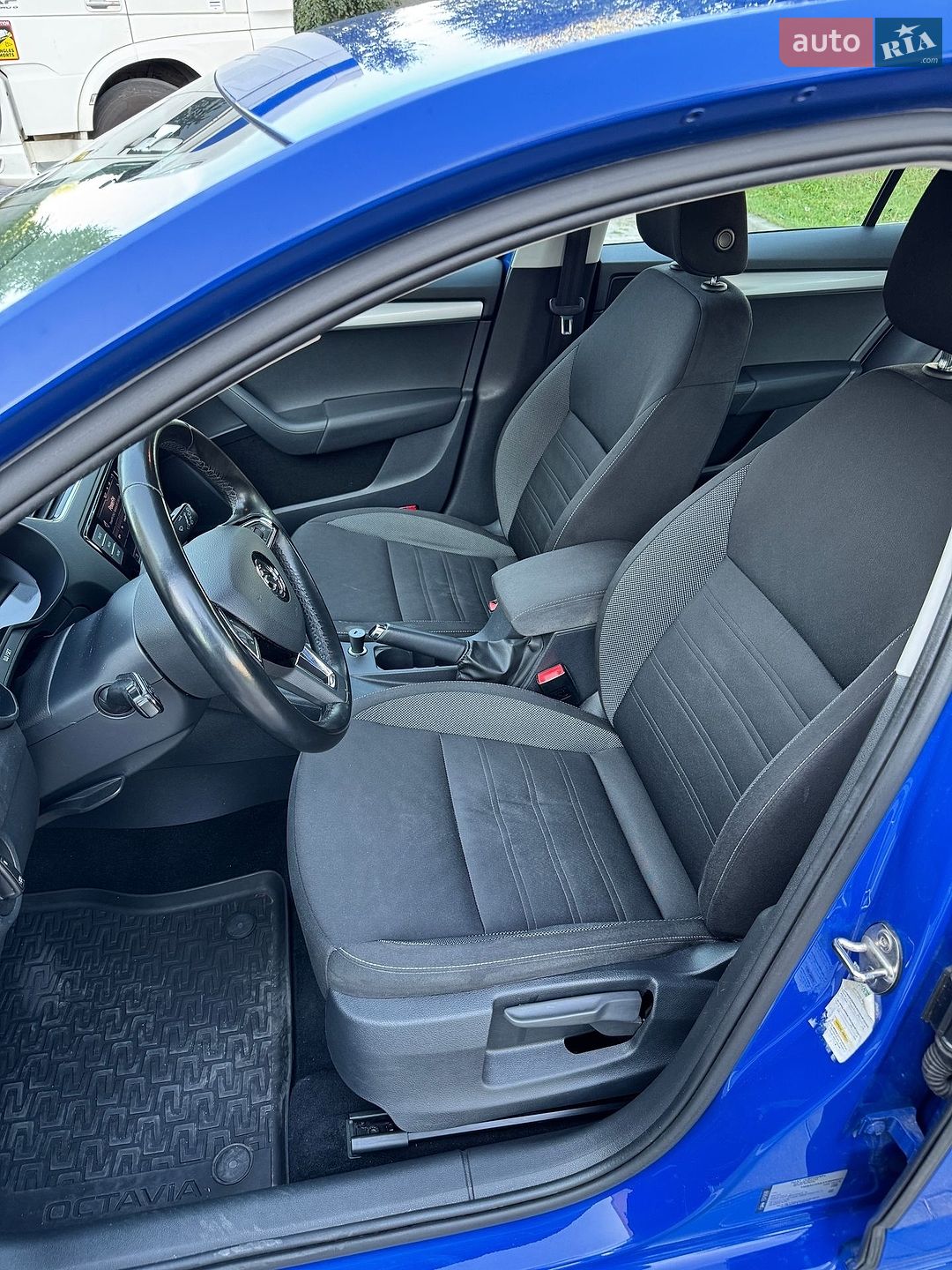 Skoda Octavia 2018 VIN TMBAC2NEXKB006021 фото оголошення 14 з 25