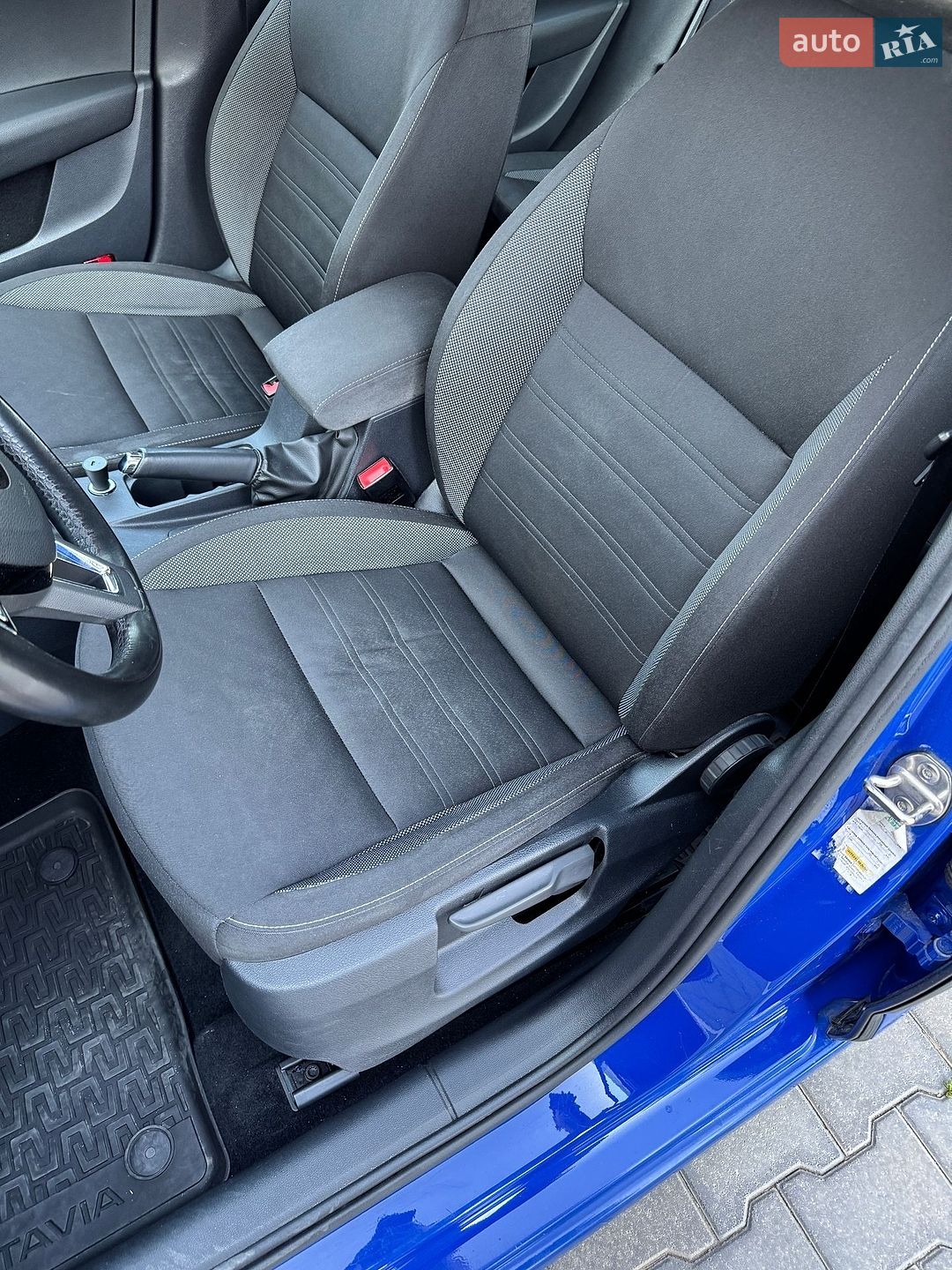 Skoda Octavia 2018 VIN TMBAC2NEXKB006021 фото оголошення 18 з 25