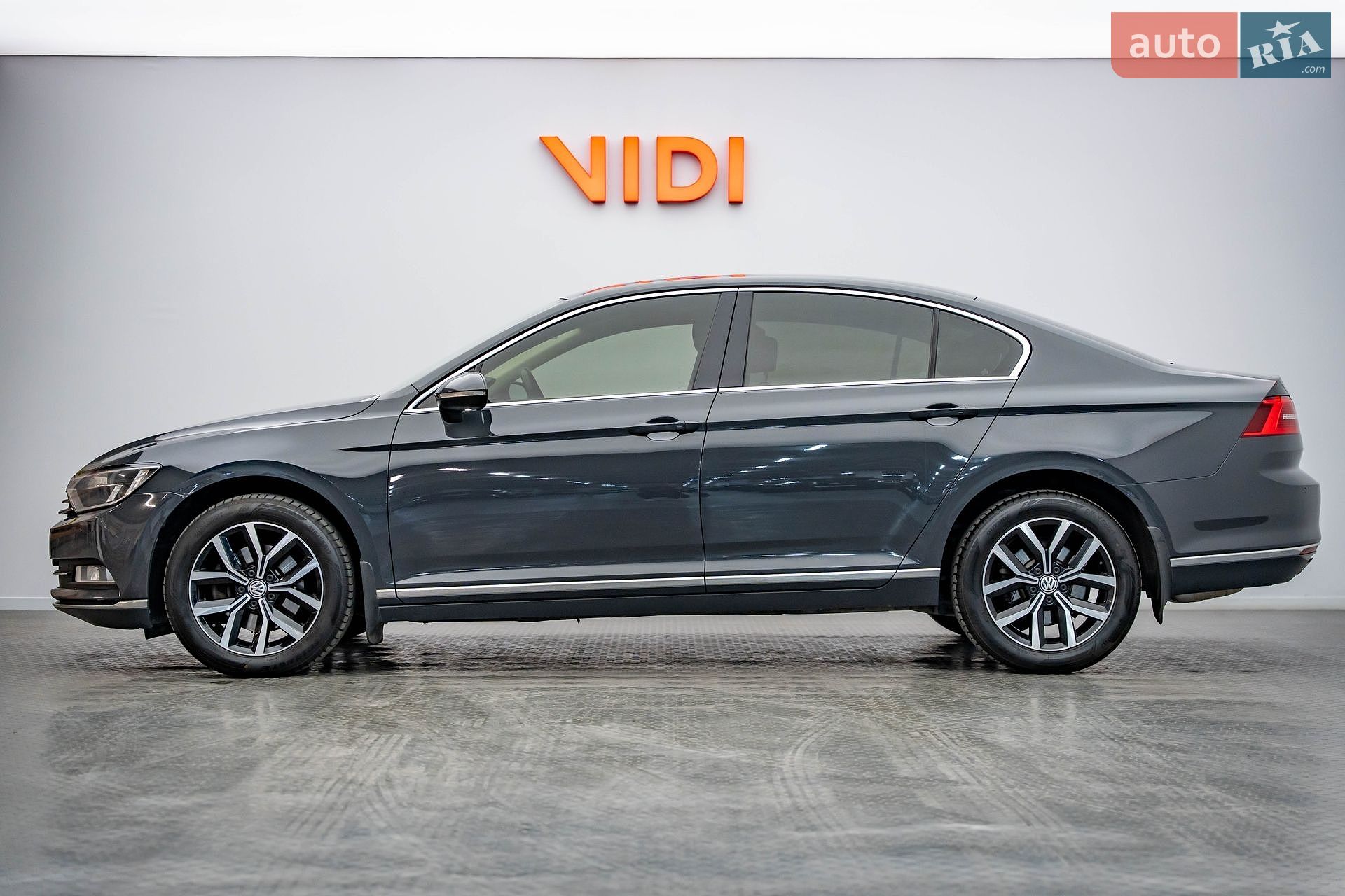 Volkswagen Passat 2016 VIN WVWZZZ3CZHE017222 фото оголошення 3 з 22