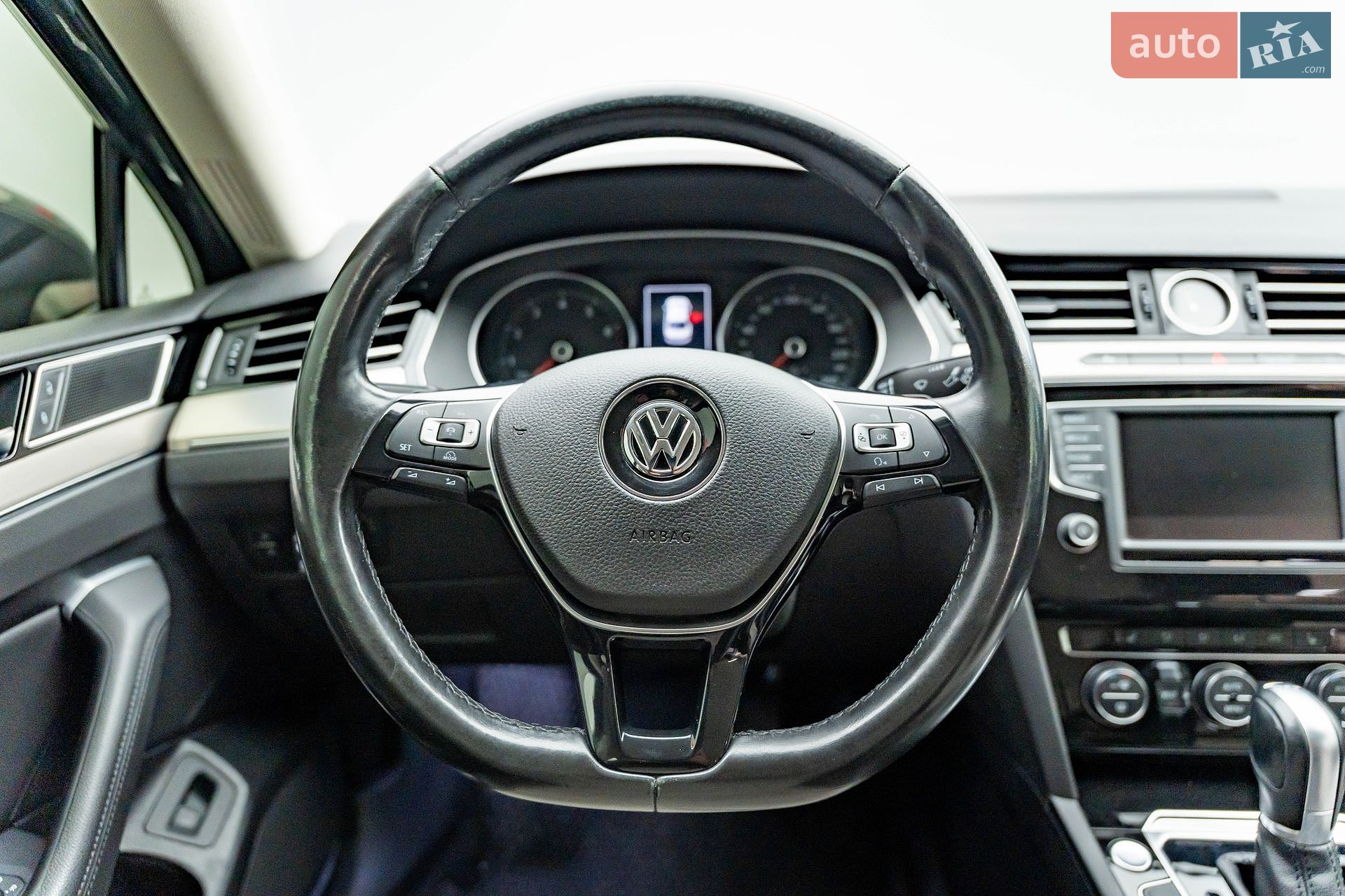 Volkswagen Passat 2016 VIN WVWZZZ3CZHE017222 фото оголошення 13 з 22