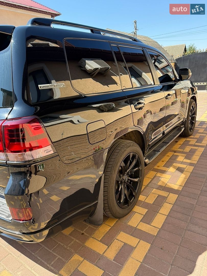 Toyota Land Cruiser 2017 VIN JTMCV02J404225065 фото оголошення 4 з 20