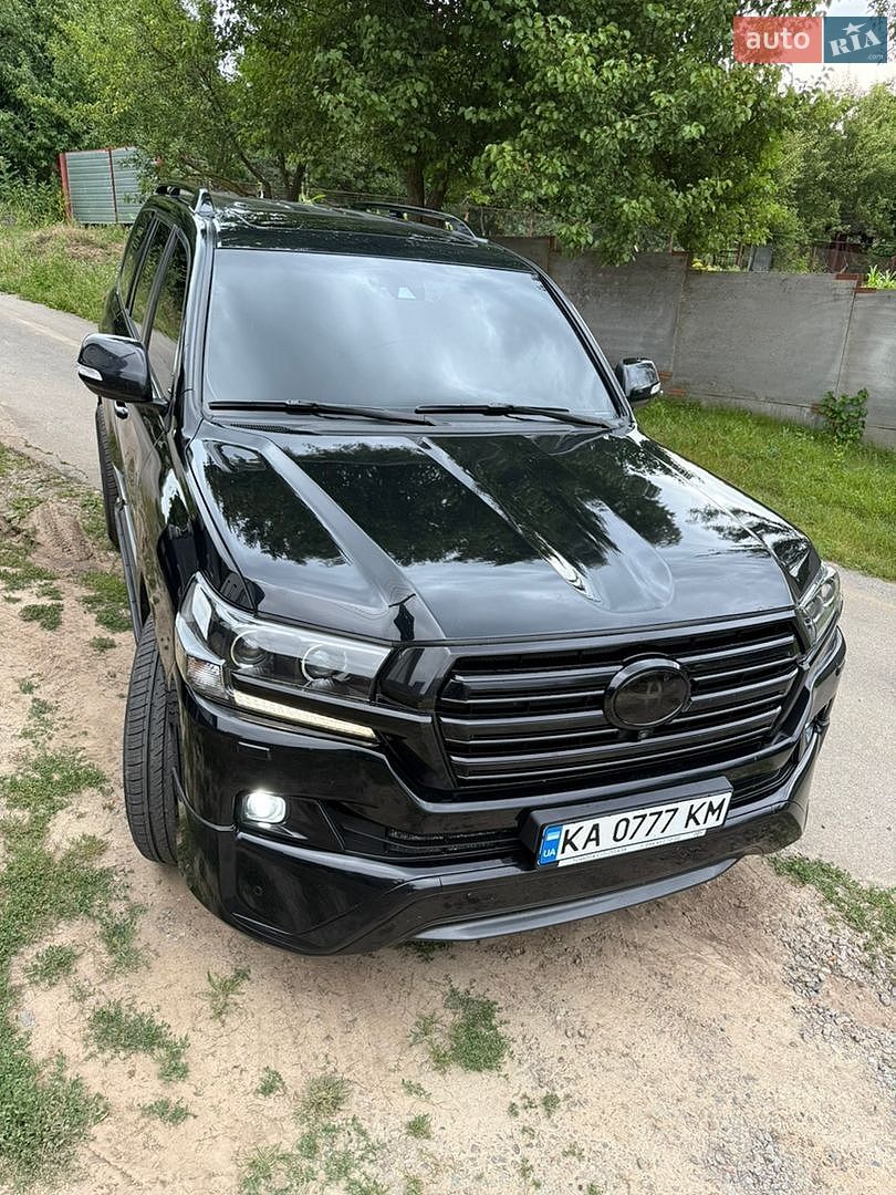 Toyota Land Cruiser 2017 VIN JTMCV02J404225065 фото оголошення 2 з 20