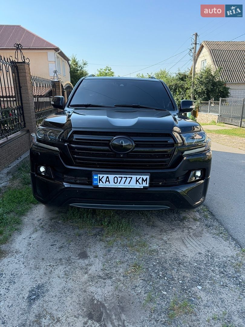 Toyota Land Cruiser 2017 VIN JTMCV02J404225065 фото оголошення 13 з 20