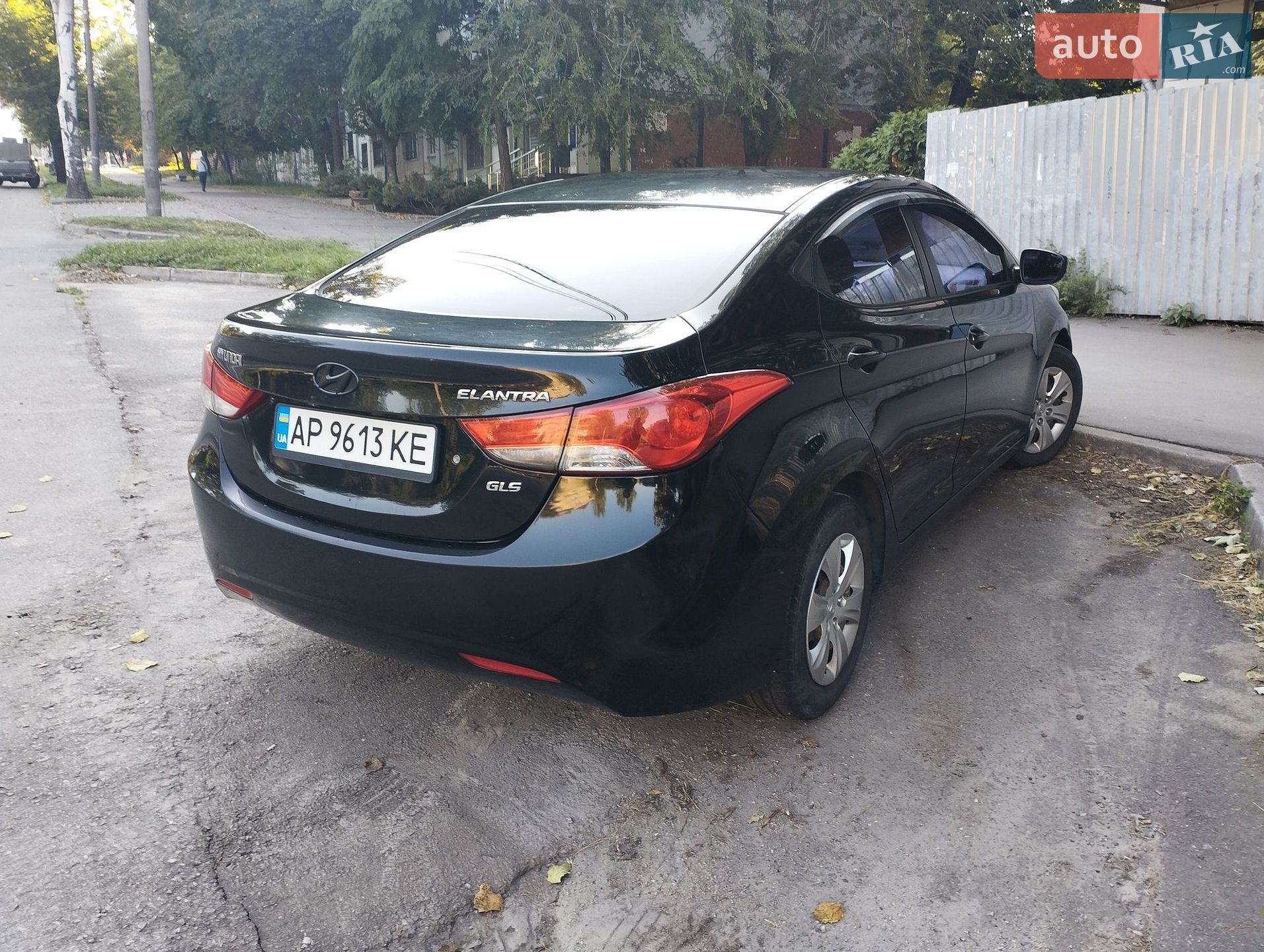 Hyundai Elantra 2013 VIN KMHDH41CADU903666 фото оголошення 4 з 10