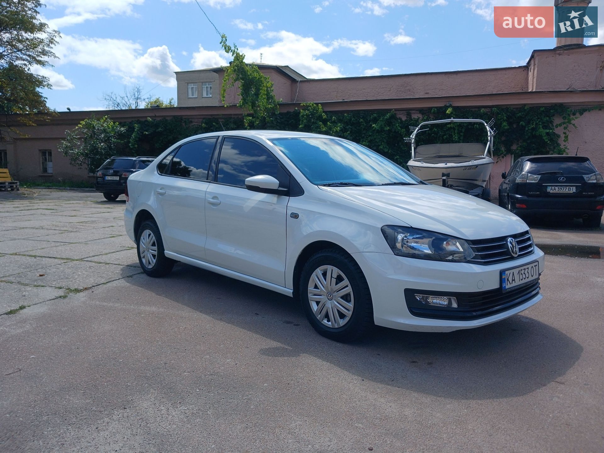 Volkswagen Polo 2019 VIN XW8ZZZ61ZLG016183 фото оголошення 4 з 5