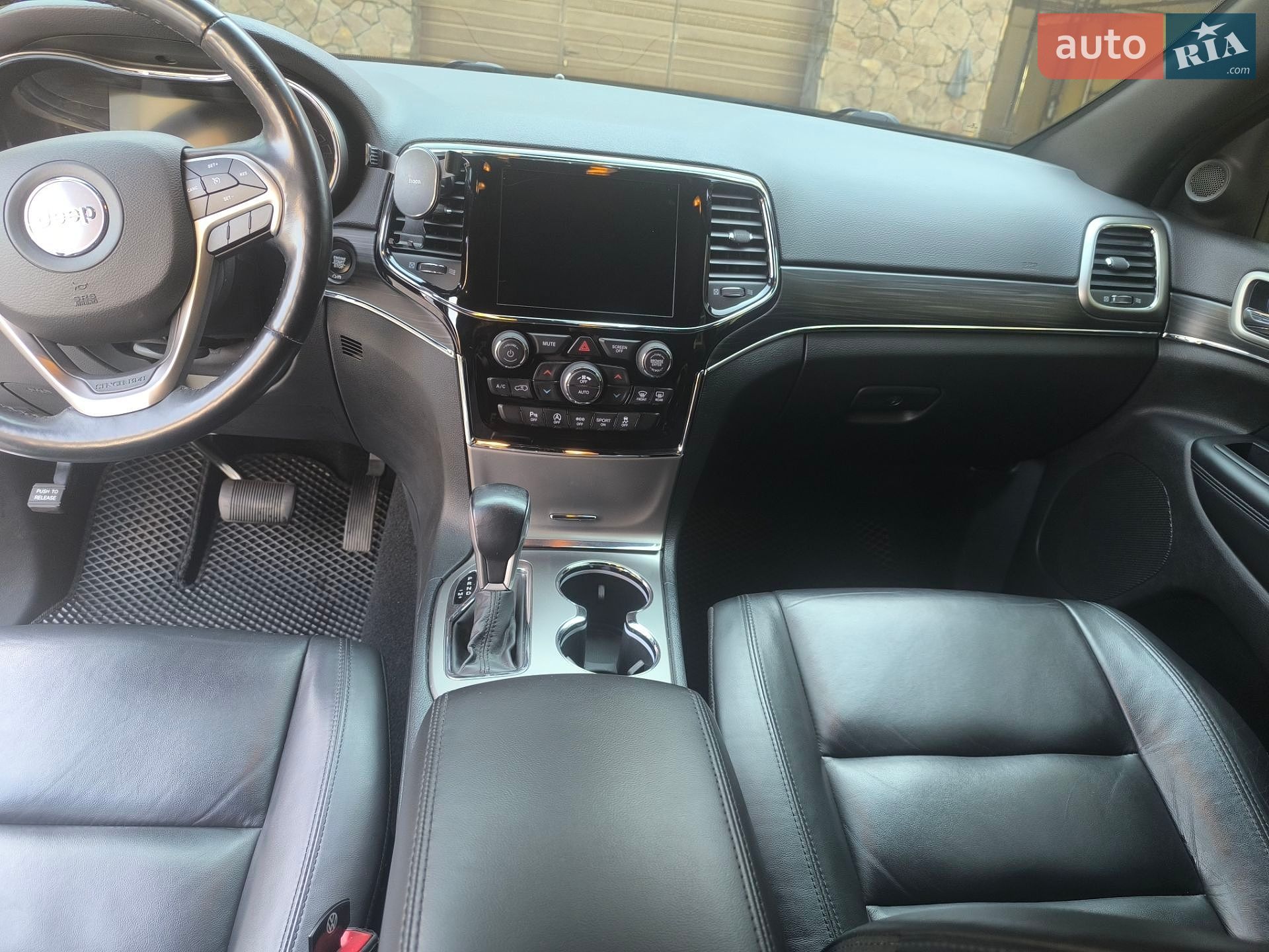 Jeep Grand Cherokee 2020 VIN 1C4RJFBG1LC335045 фото оголошення 18 з 40