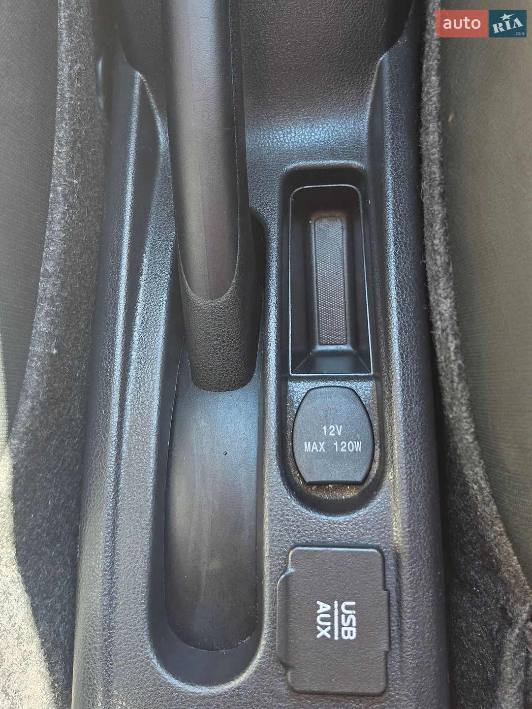 Nissan Versa Note 2016 VIN 3N1CE2CP0GL385661 фото оголошення 4 з 20