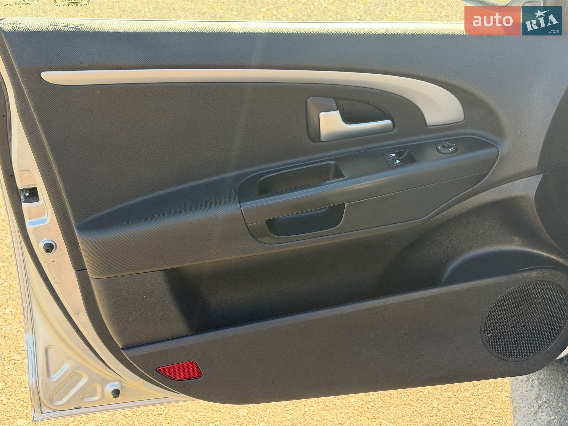 Kia Ceed 2009 VIN U5YHC811AAL139258 фото оголошення 11 з 22