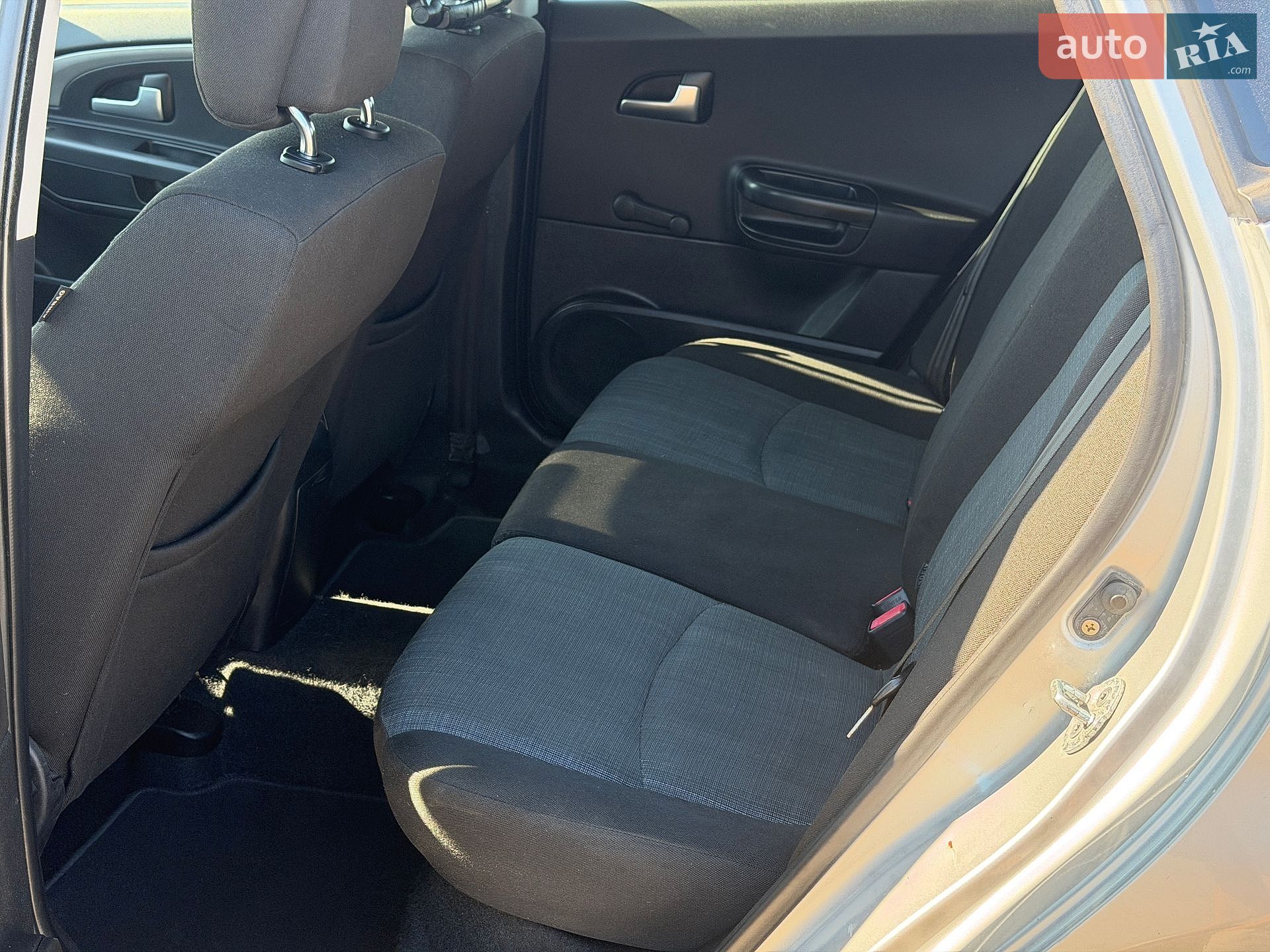 Kia Ceed 2009 VIN U5YHC811AAL139258 фото оголошення 14 з 22