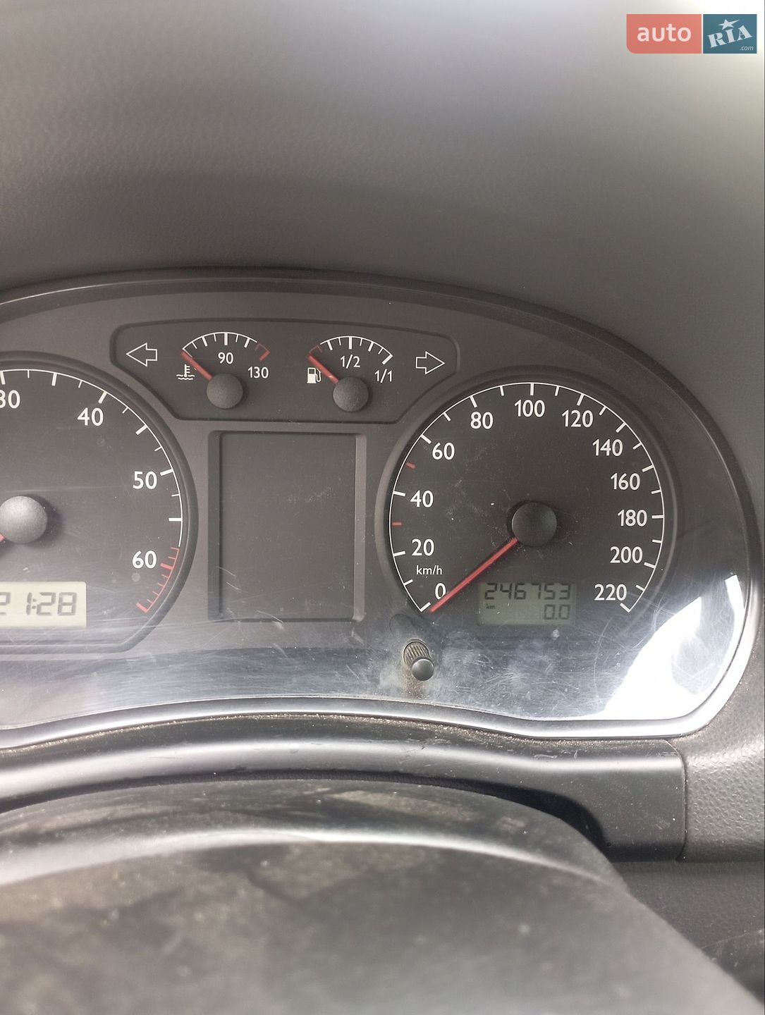 Volkswagen Polo 2002 VIN WVWZZZ9NZ2Y018998 фото оголошення 9 з 12
