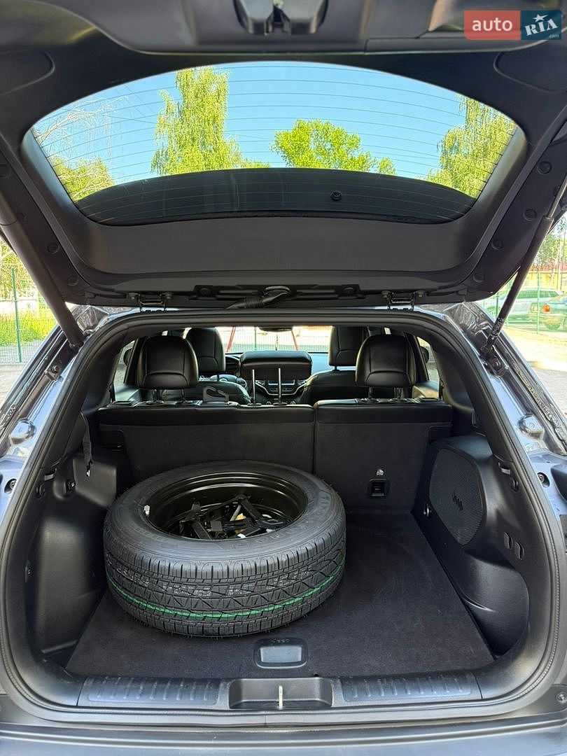 Jeep Cherokee 2020 VIN 1C4PJMCX9MD117828 фото оголошення 28 з 32