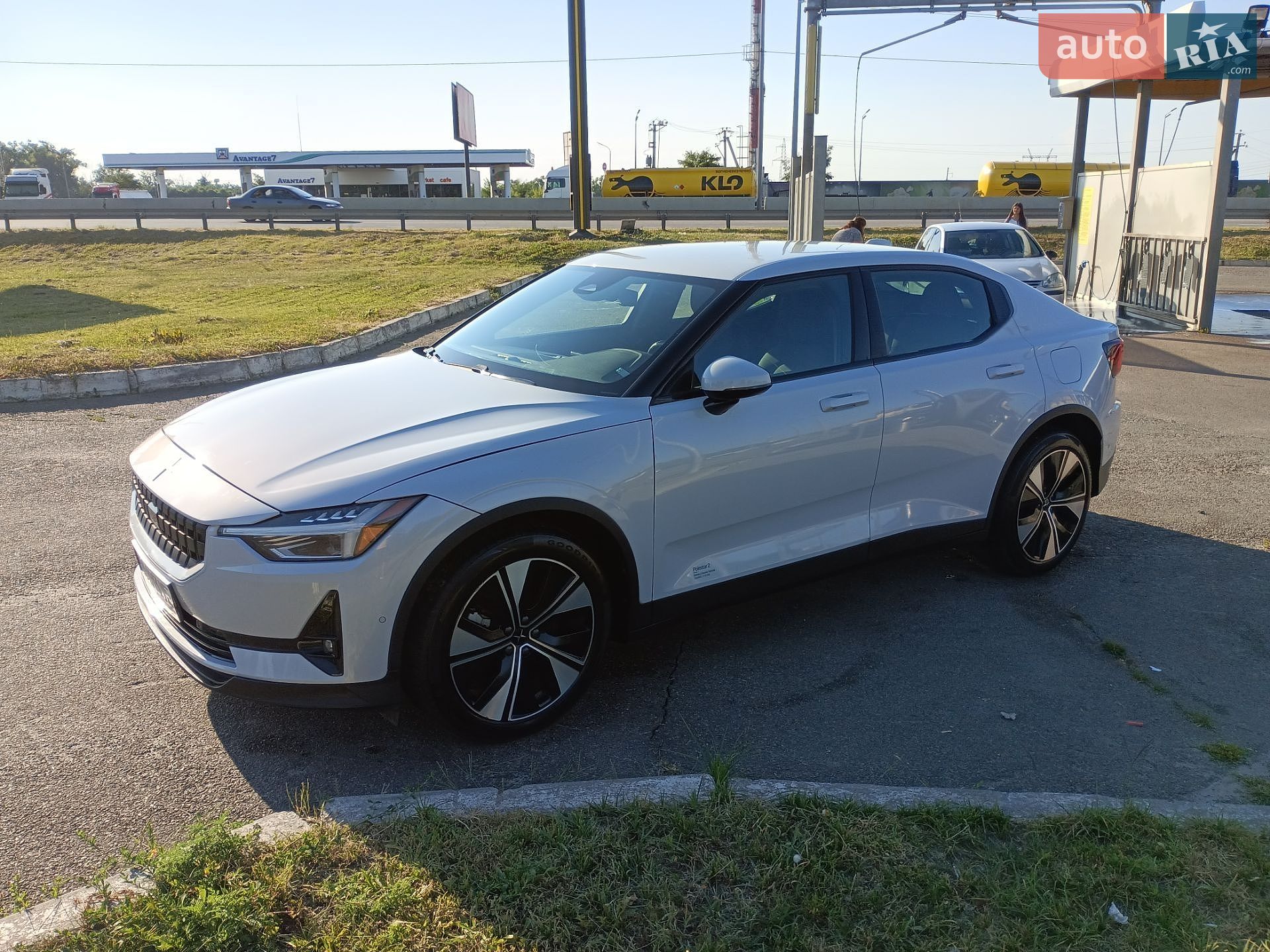 Polestar 2 2023 VIN YSMEG3KA3PL156023 фото оголошення 4 з 32
