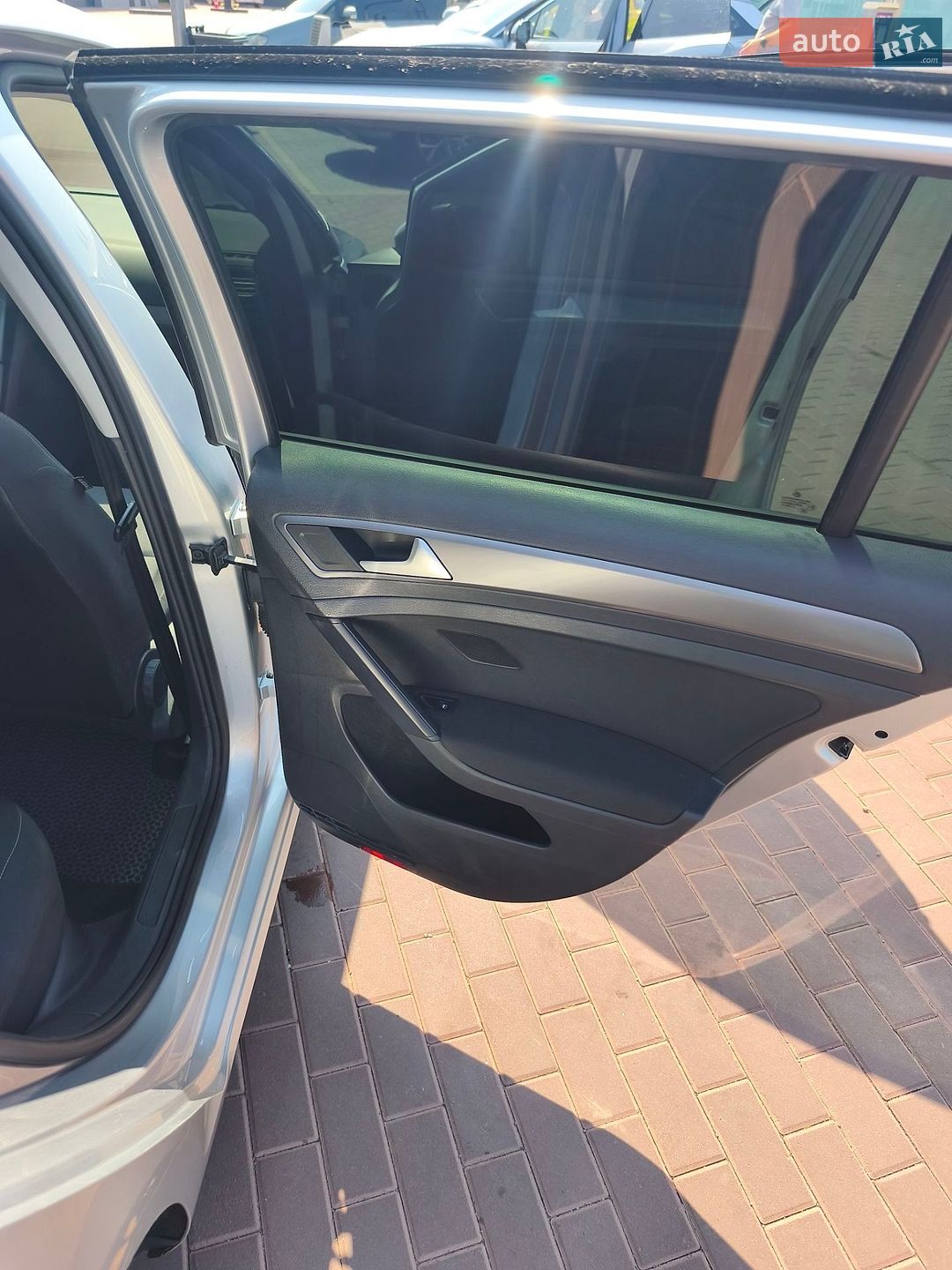 Volkswagen Golf 2014 VIN WVWZZZAUZFP505259 фото оголошення 6 з 13