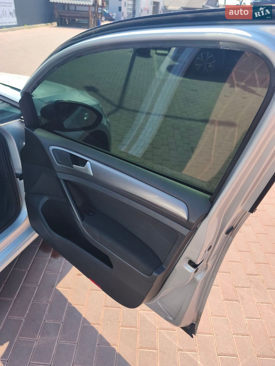 Volkswagen Golf 2014 VIN WVWZZZAUZFP505259 фото оголошення 9 з 13