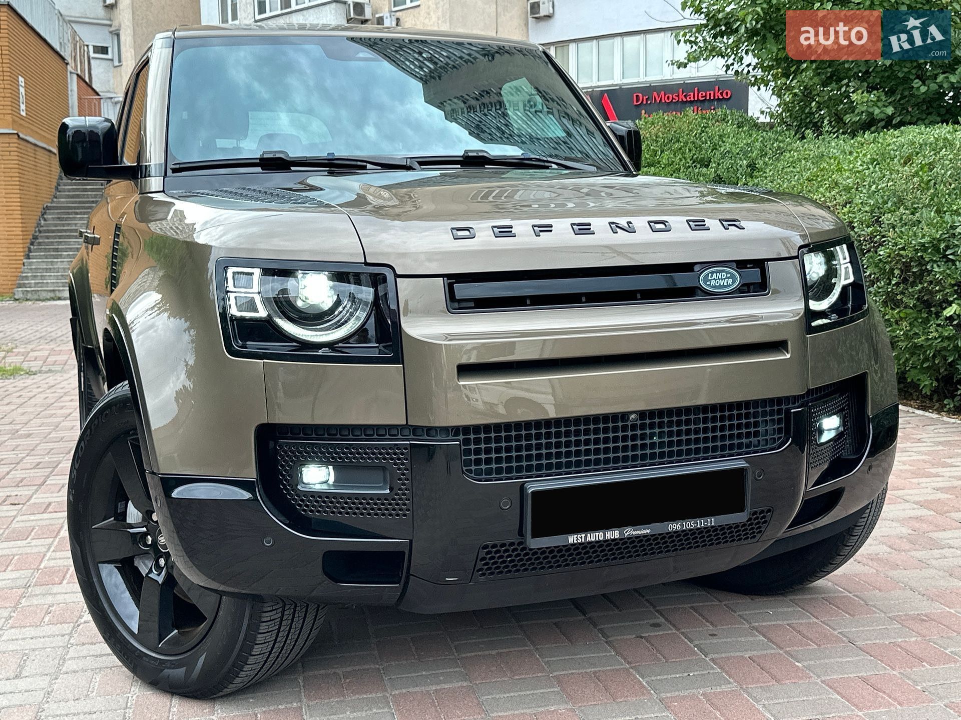 Land Rover Defender 2021 VIN SALEA7BW2M2057672 фото оголошення 2 з 43