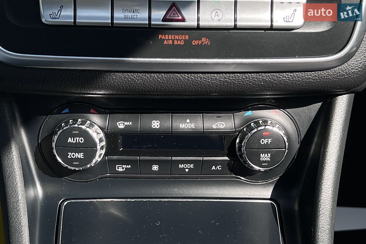 Mercedes-Benz CLA-Class 2018 VIN WDDSJ4GB8JN603731 фото оголошення 21 з 25