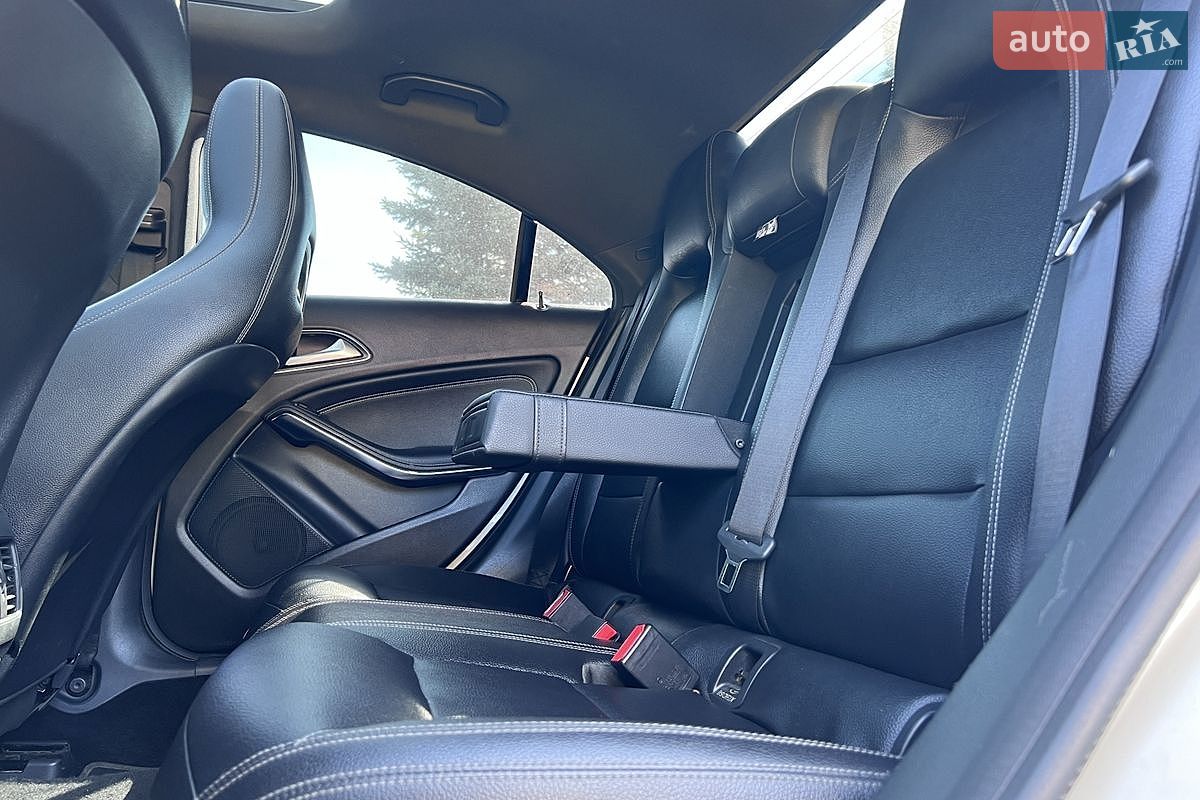 Mercedes-Benz CLA-Class 2018 VIN WDDSJ4GB8JN603731 фото оголошення 24 з 25