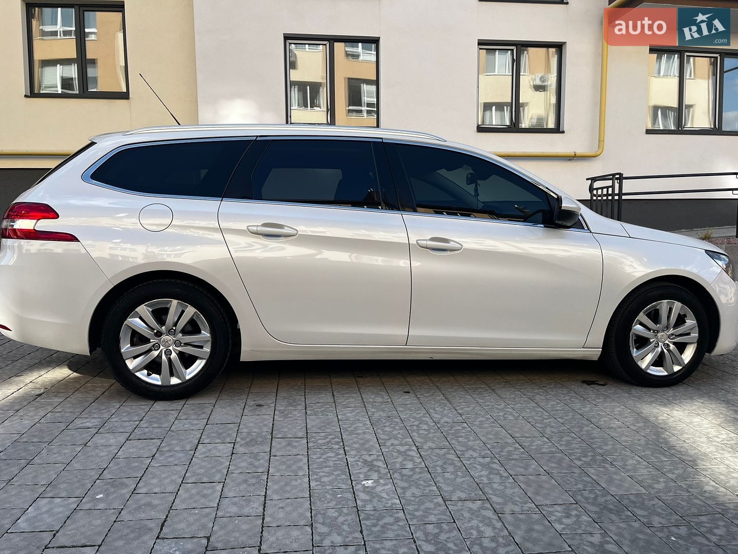 Peugeot 308 2014 VIN VF3LJAHXWES269875 фото оголошення 10 з 39