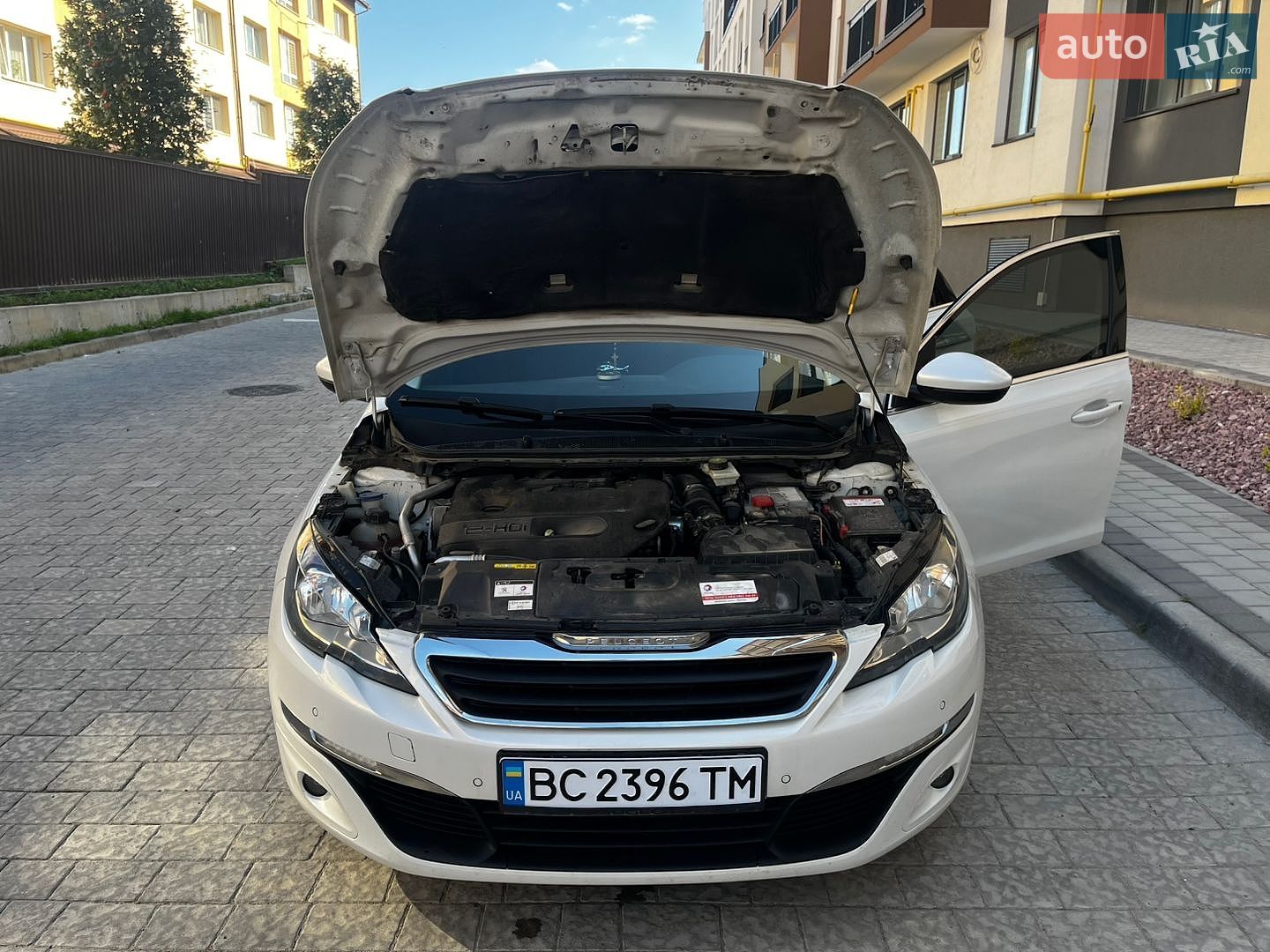 Peugeot 308 2014 VIN VF3LJAHXWES269875 фото оголошення 29 з 39