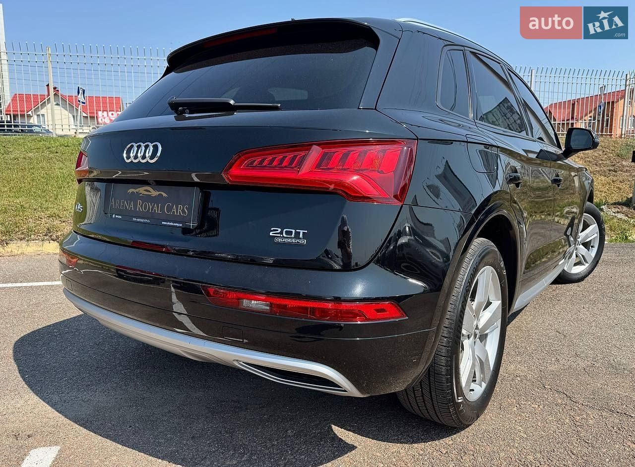 Audi Q5 2017 VIN WA1ANAFY0J2005949 фото оголошення 14 з 44