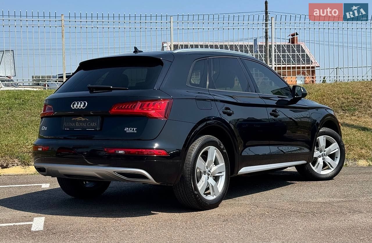 Audi Q5 2017 VIN WA1ANAFY0J2005949 фото оголошення 13 з 44