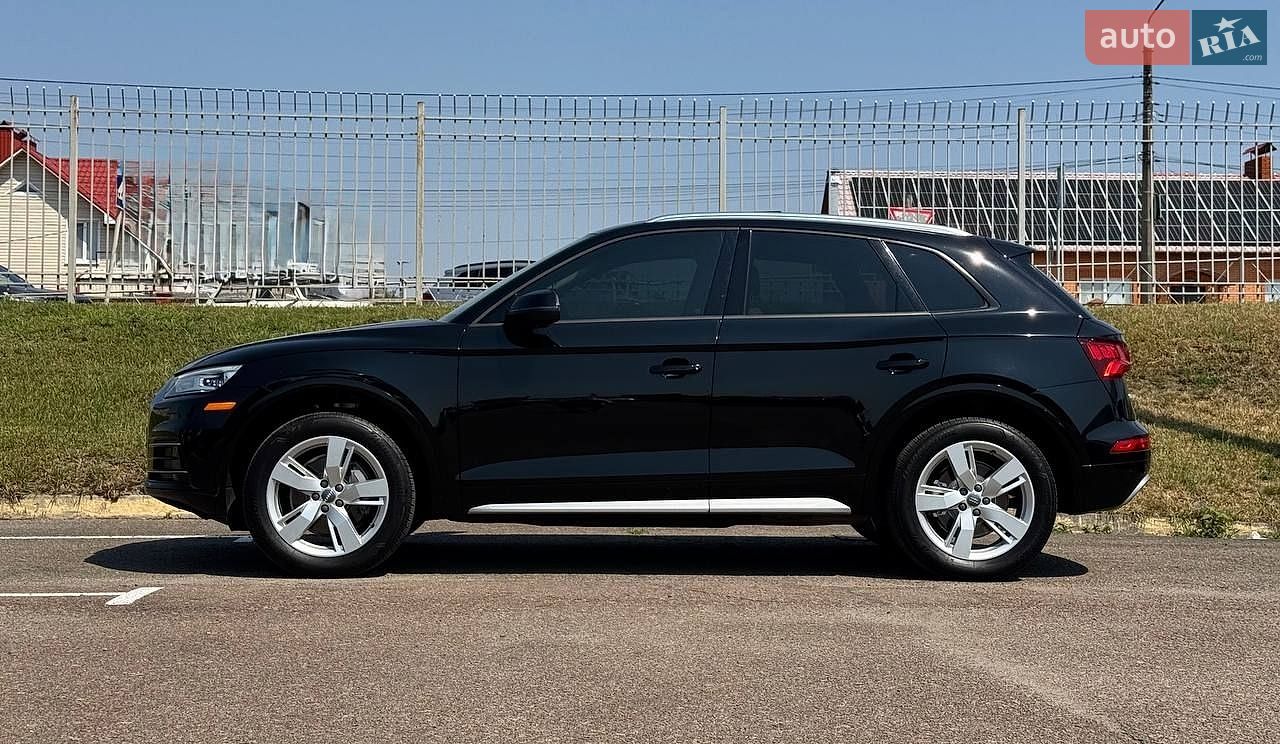 Audi Q5 2017 VIN WA1ANAFY0J2005949 фото оголошення 15 з 44