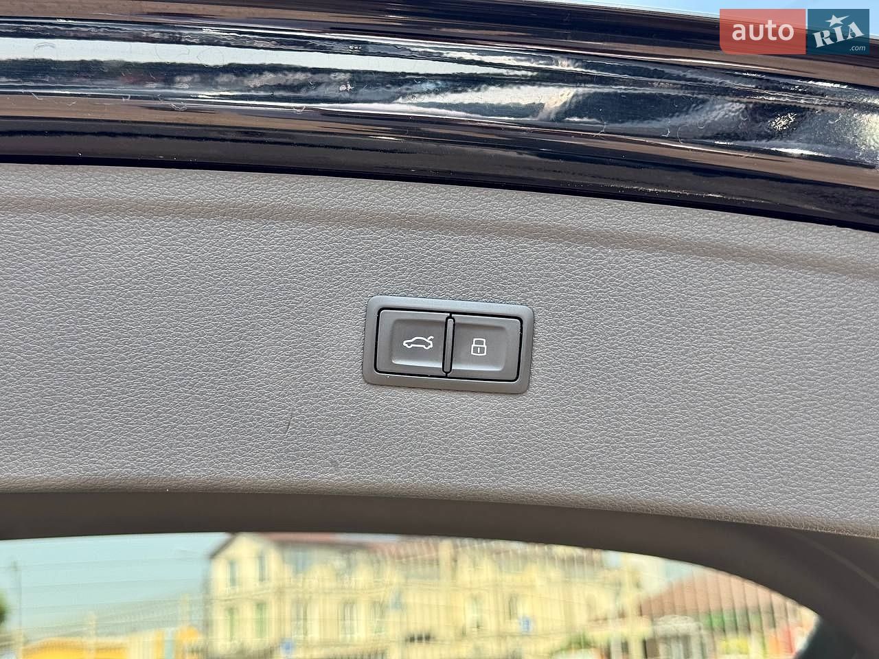 Audi Q5 2017 VIN WA1ANAFY0J2005949 фото оголошення 19 з 44