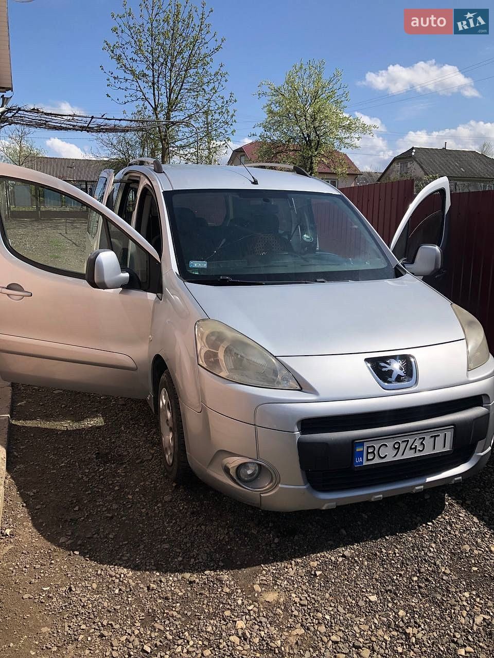 Peugeot Partner 2011 VIN VF37J9HP0BJ516052 фото оголошення 2 з 15