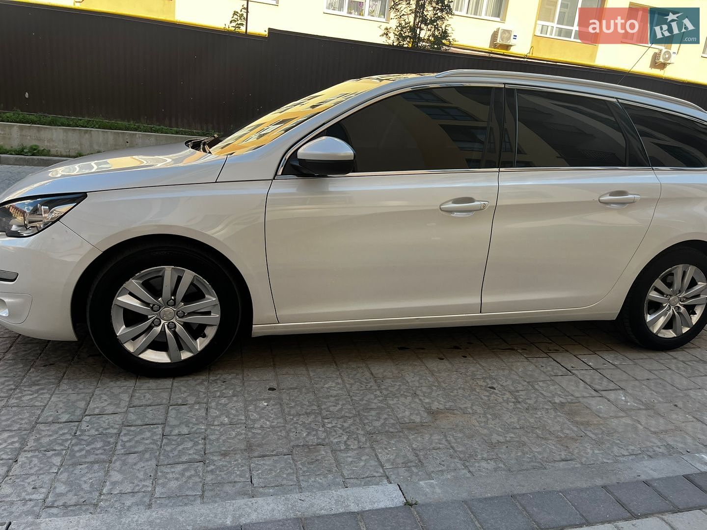 Peugeot 308 2014 VIN VF3LJAHXWES269875 фото оголошення 32 з 39