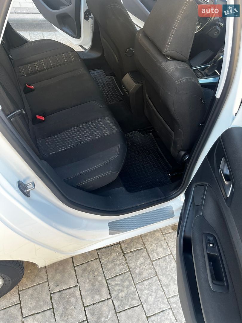 Peugeot 308 2014 VIN VF3LJAHXWES269875 фото оголошення 36 з 39