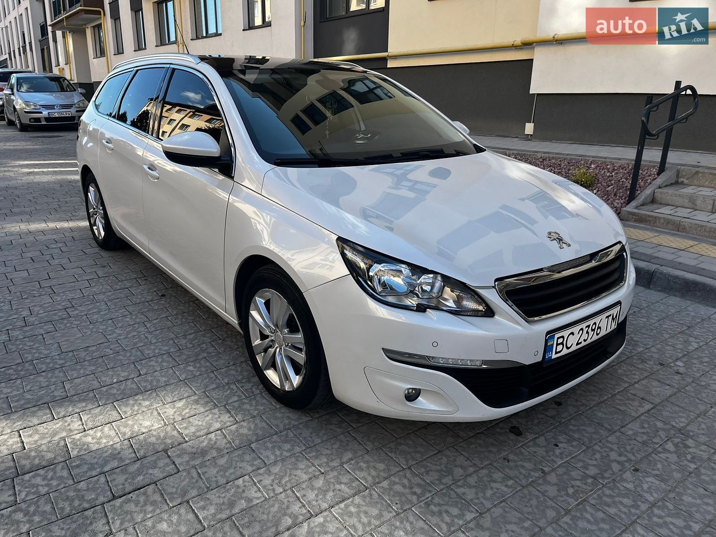Peugeot 308 2014 VIN VF3LJAHXWES269875 фото оголошення 38 з 39