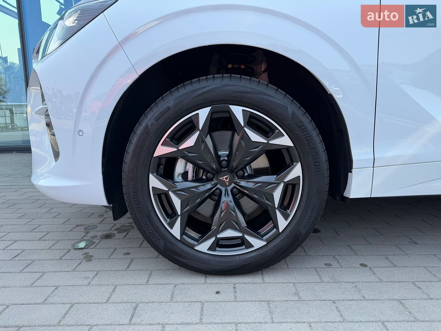 Cupra Terramar 2025 VIN VSSZZZKP9S1030976 фото оголошення 3 з 33