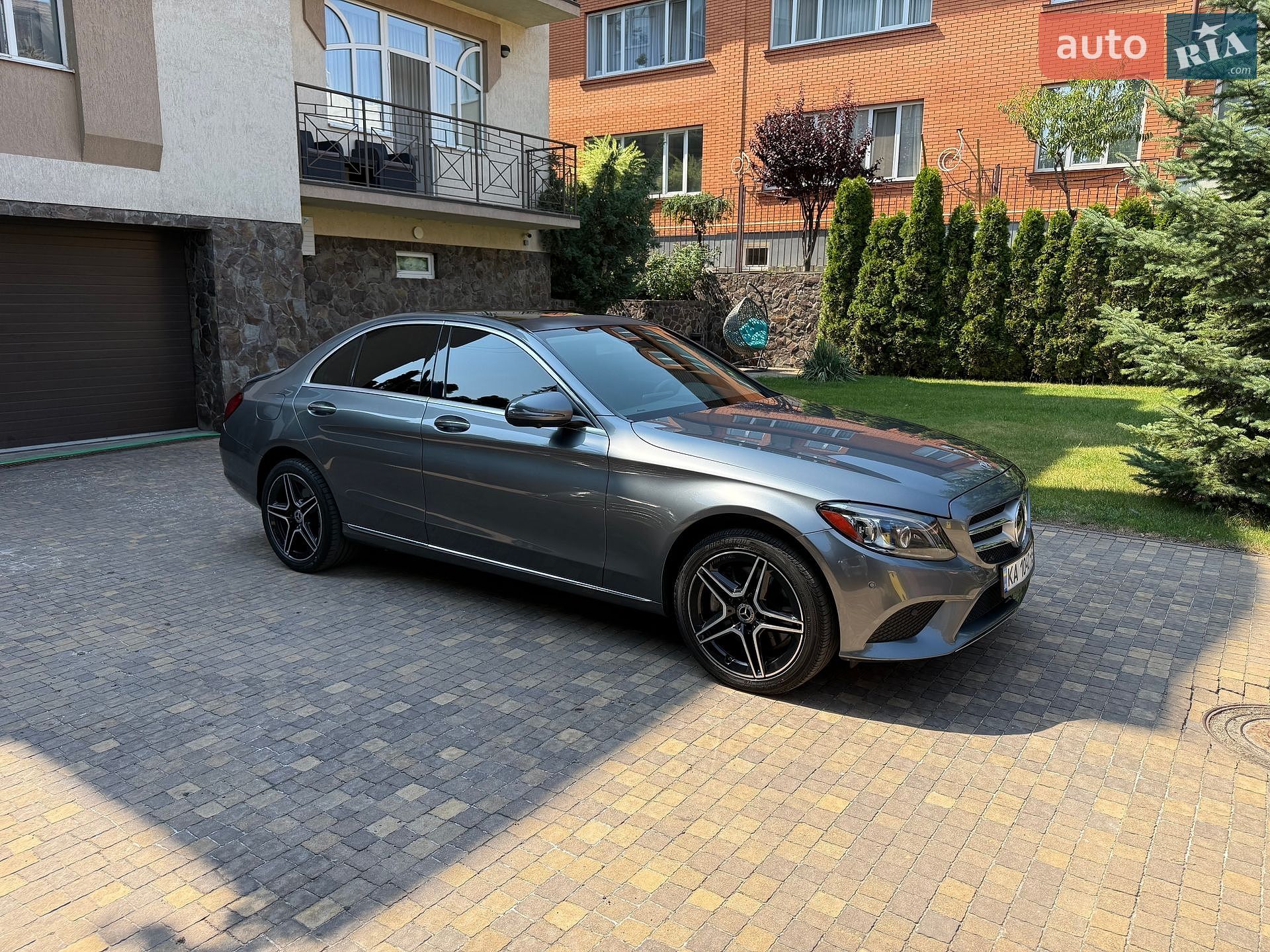Mercedes-Benz C-Class 2018 VIN 55SWF8EB3KU272157 фото оголошення 6 з 77