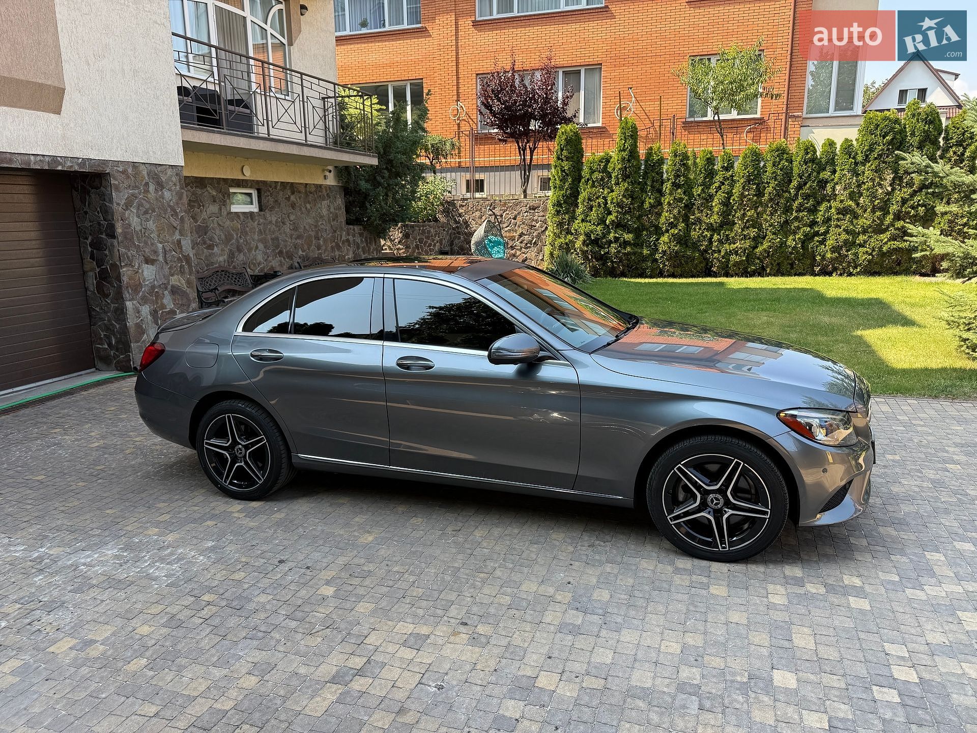 Mercedes-Benz C-Class 2018 VIN 55SWF8EB3KU272157 фото оголошення 7 з 77