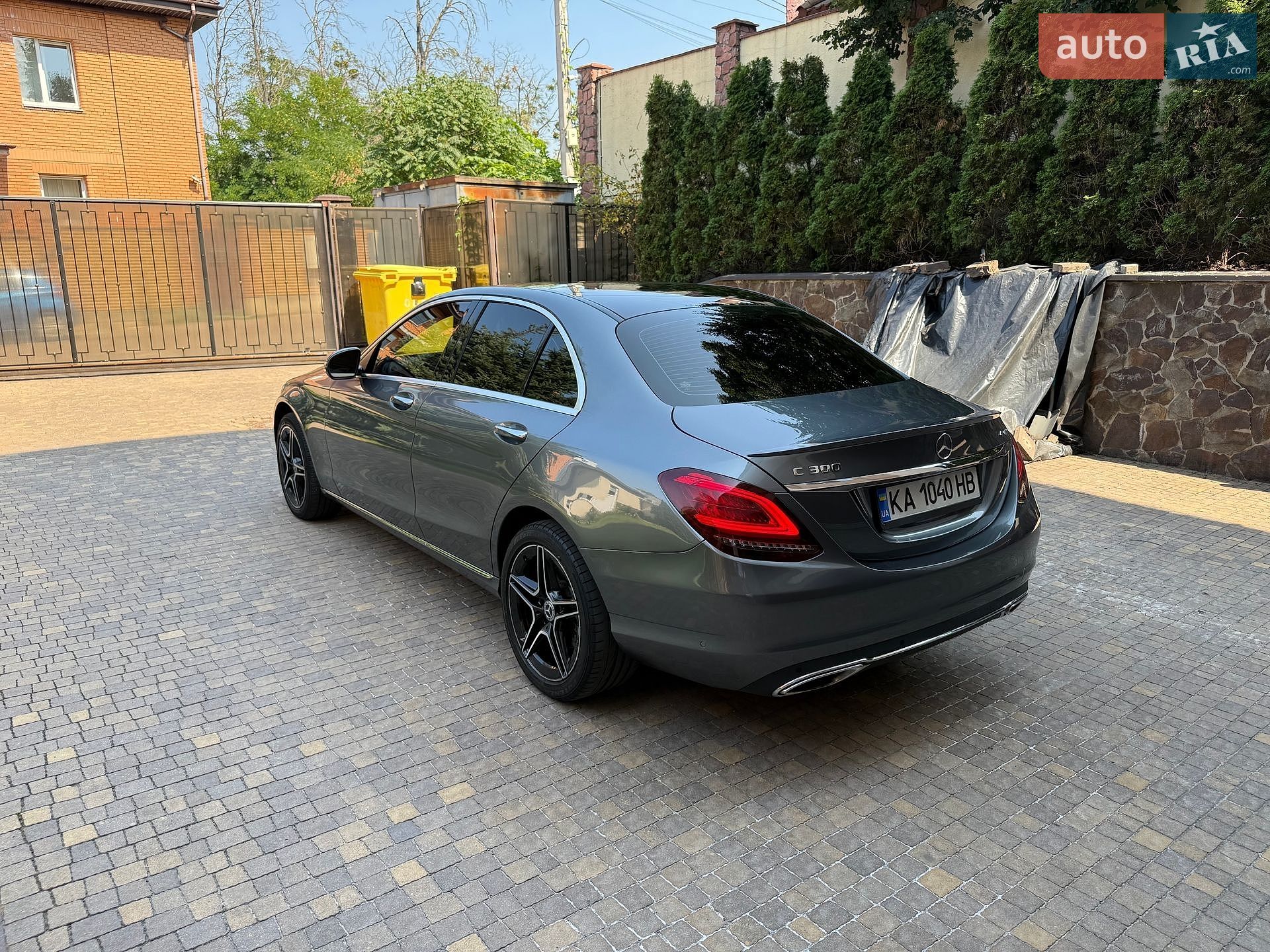 Mercedes-Benz C-Class 2018 VIN 55SWF8EB3KU272157 фото оголошення 14 з 77