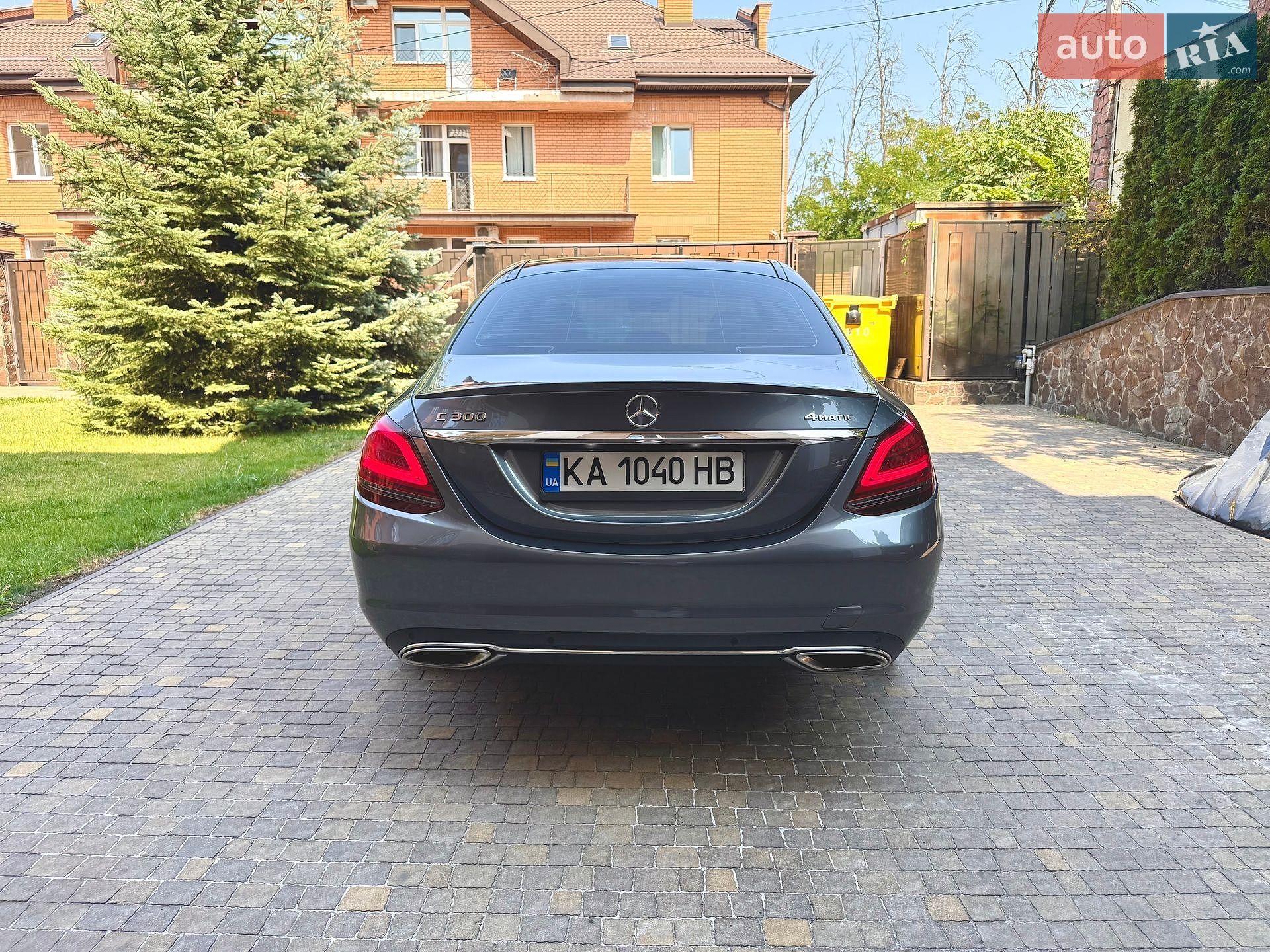 Mercedes-Benz C-Class 2018 VIN 55SWF8EB3KU272157 фото оголошення 12 з 77
