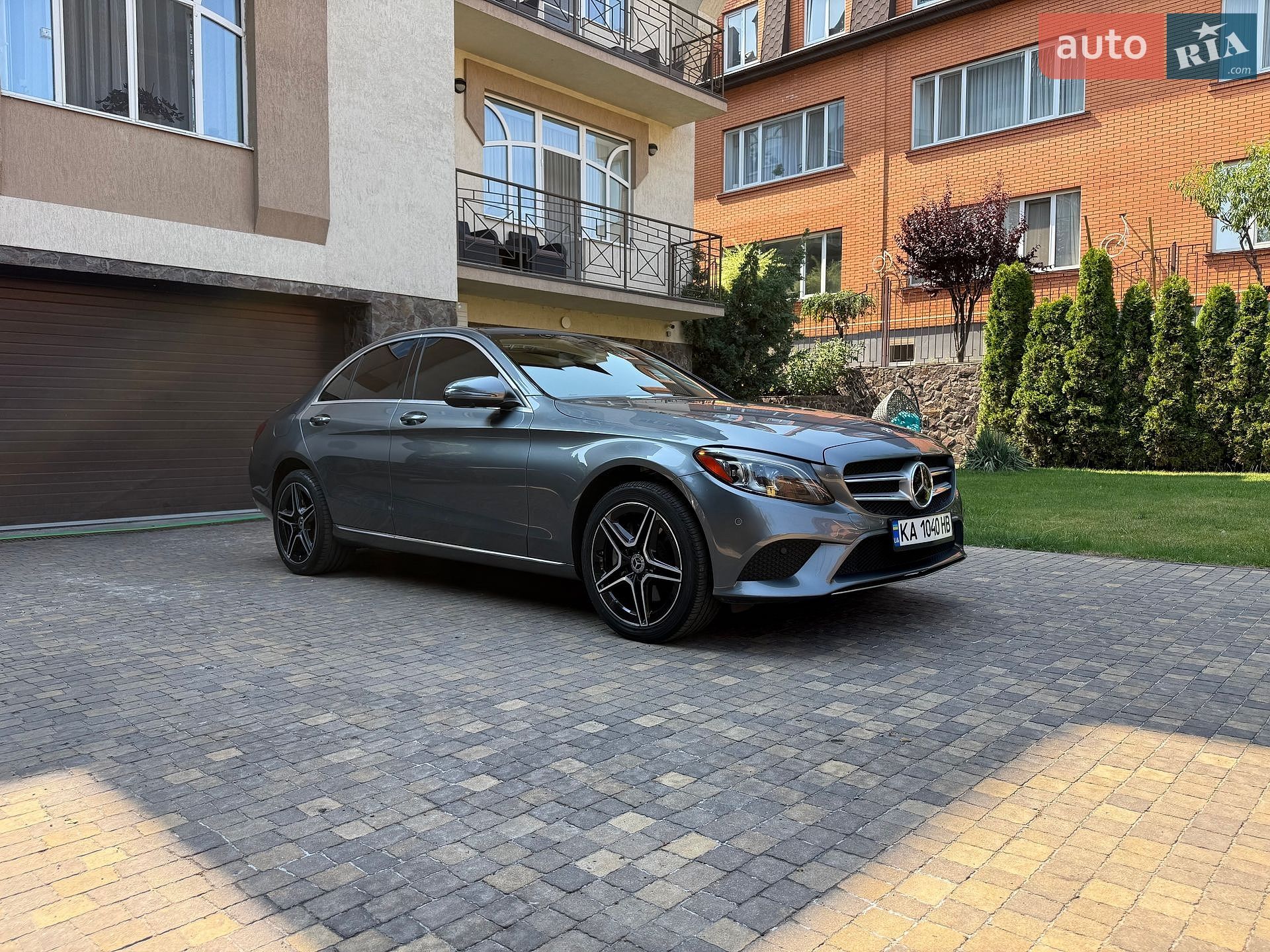 Mercedes-Benz C-Class 2018 VIN 55SWF8EB3KU272157 фото оголошення 25 з 77