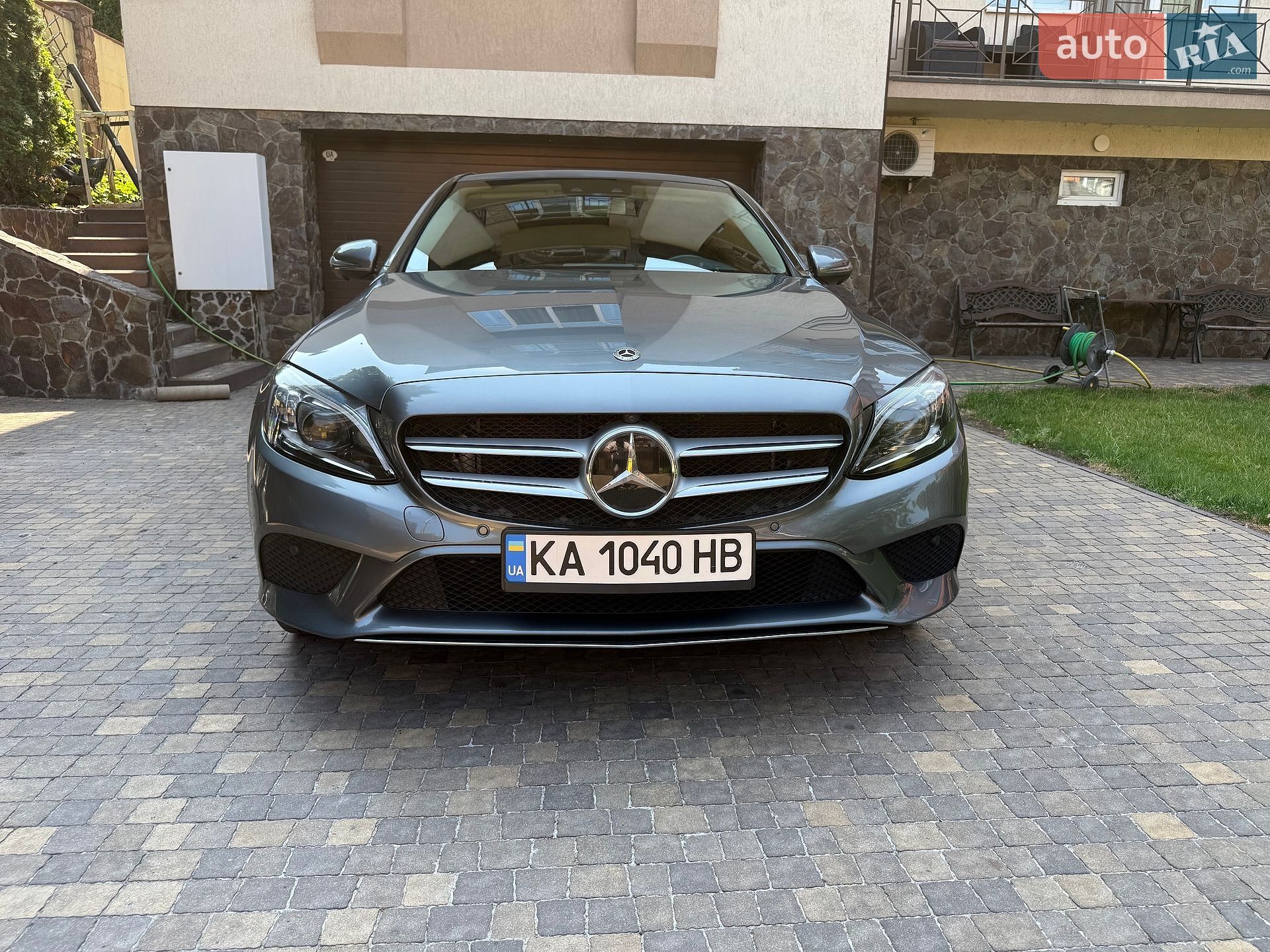 Mercedes-Benz C-Class 2018 VIN 55SWF8EB3KU272157 фото оголошення 23 з 77