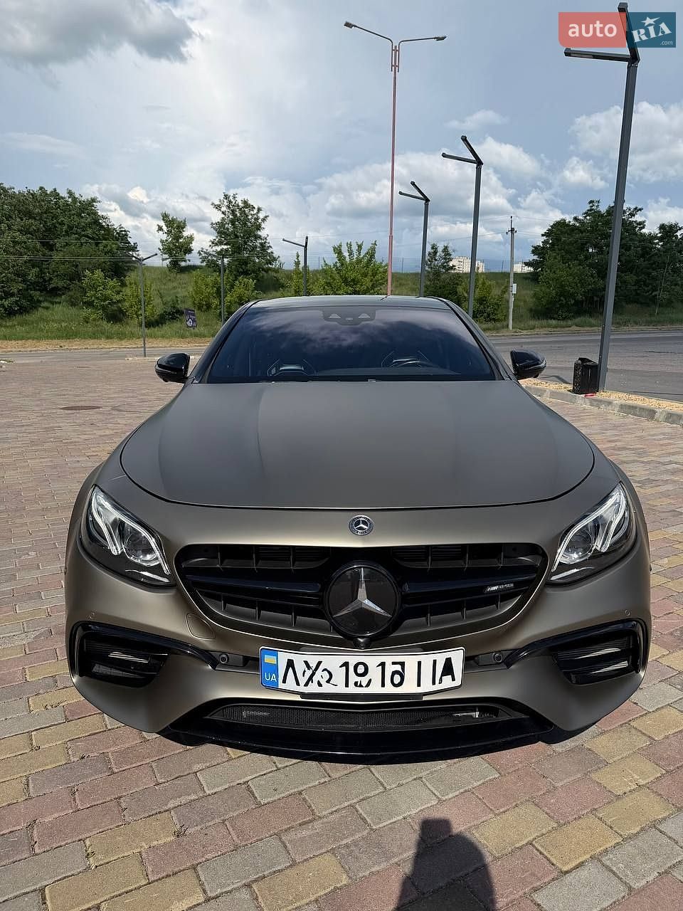 Mercedes-Benz E-Class 2018 VIN WDDZF8KB8KA516578 фото оголошення 5 з 9