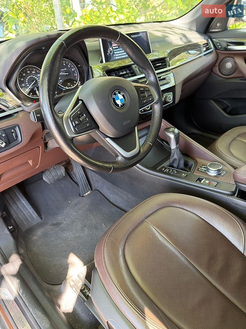 BMW X1 2016 VIN WBXHT3C36H5F70882 фото оголошення 13 з 28