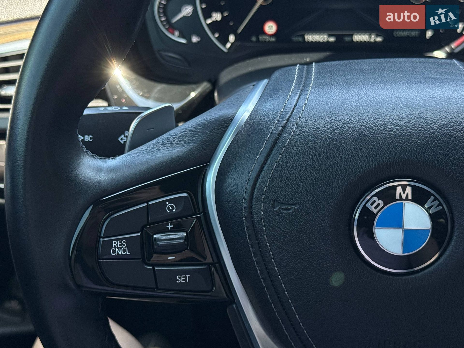 BMW 5 Series 2018 VIN WBAJA5C54JWA39386 фото оголошення 44 з 78
