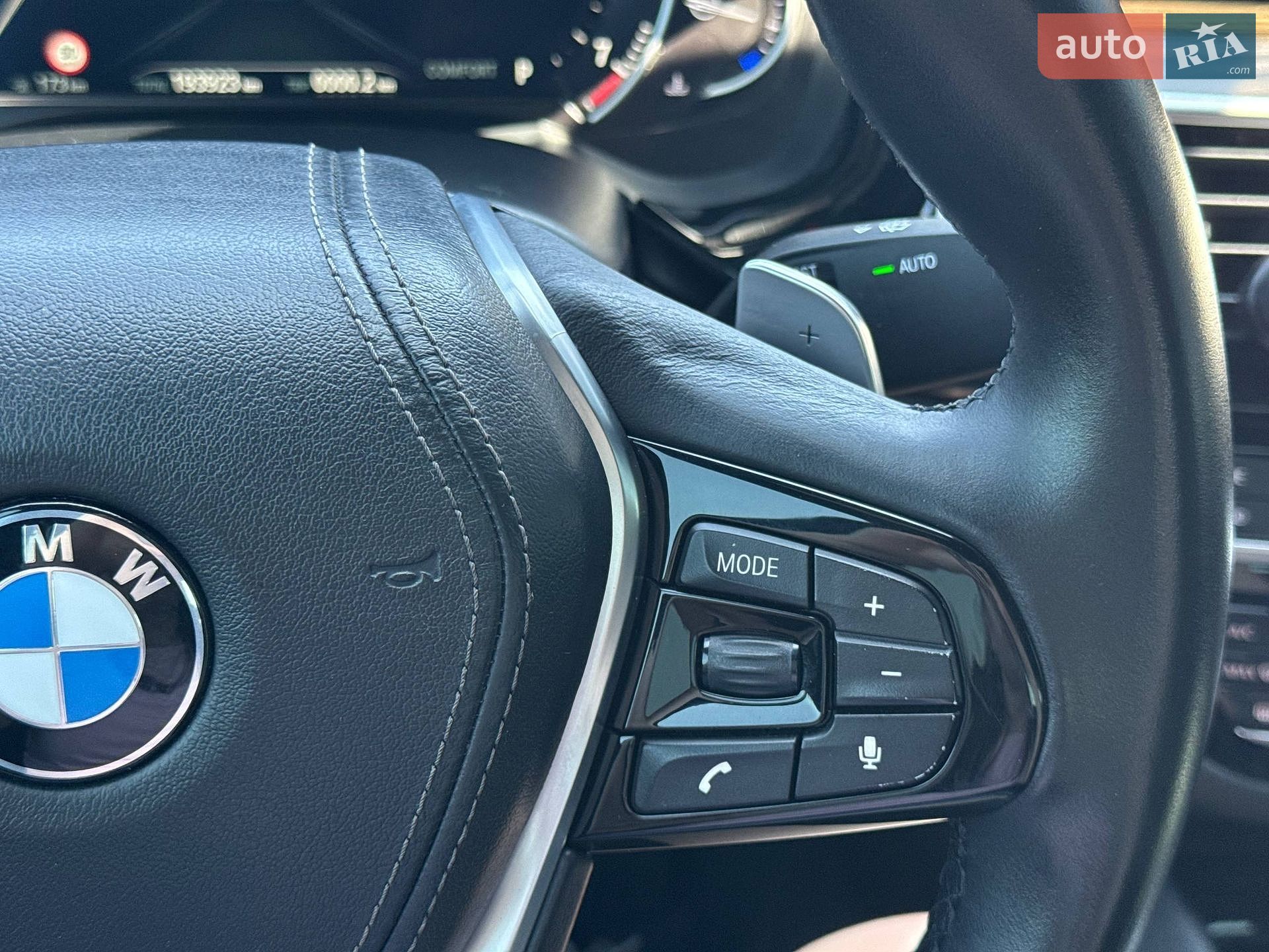 BMW 5 Series 2018 VIN WBAJA5C54JWA39386 фото оголошення 45 з 78